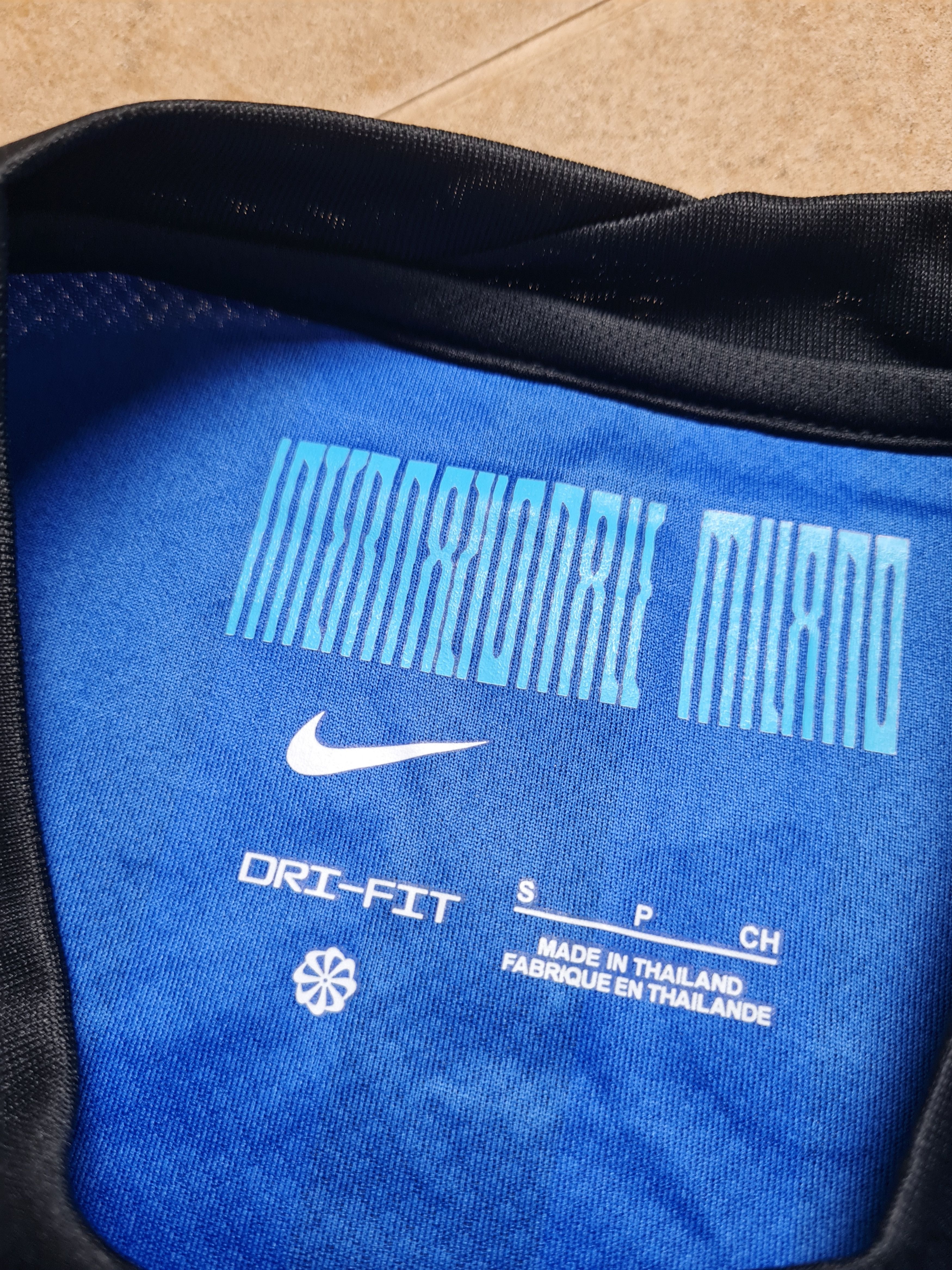 Nike Inter Milan Football Home Jersey 2023-24 Nike Dri-FI #10 Size US S / EU 44-46 / 1 - 13 Thumbnail