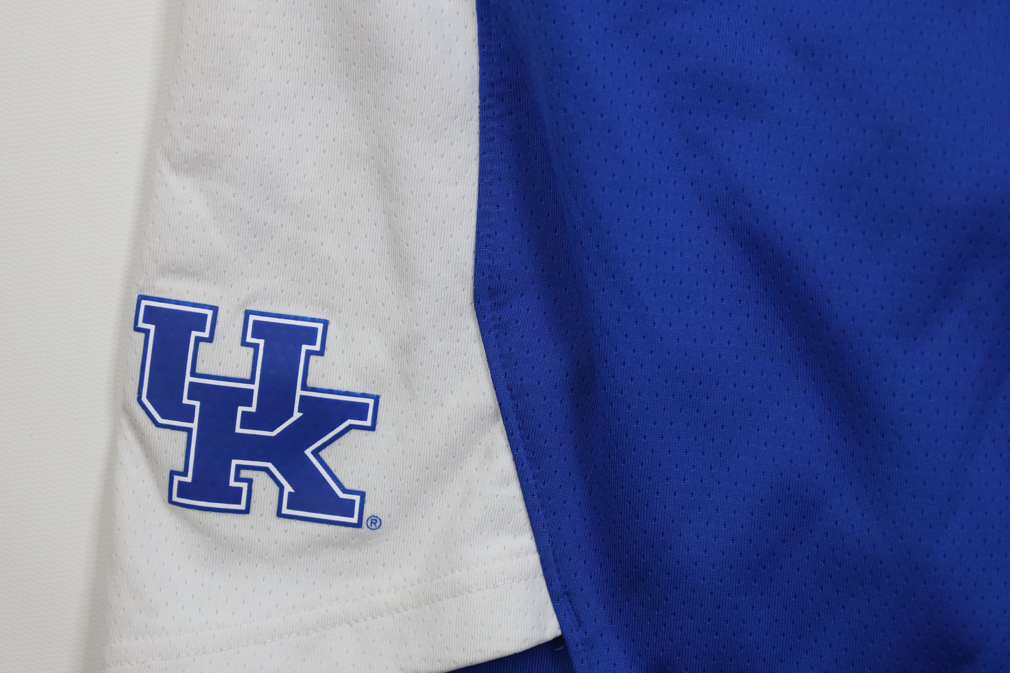 Nike × Vintage Nike Heavyweight University of Kentucky Basketball Shorts Size US 30 / EU 46 - 6 Thumbnail