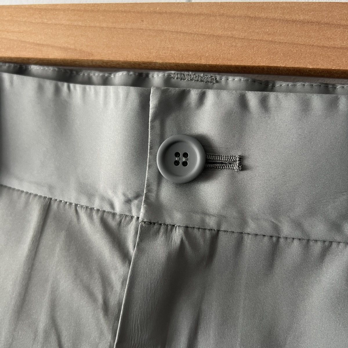Prada 🔥🔥 Prada Luna Rossa Extreme-Tex Nylon Pants Size US 34 / EU 50 - 6 Thumbnail
