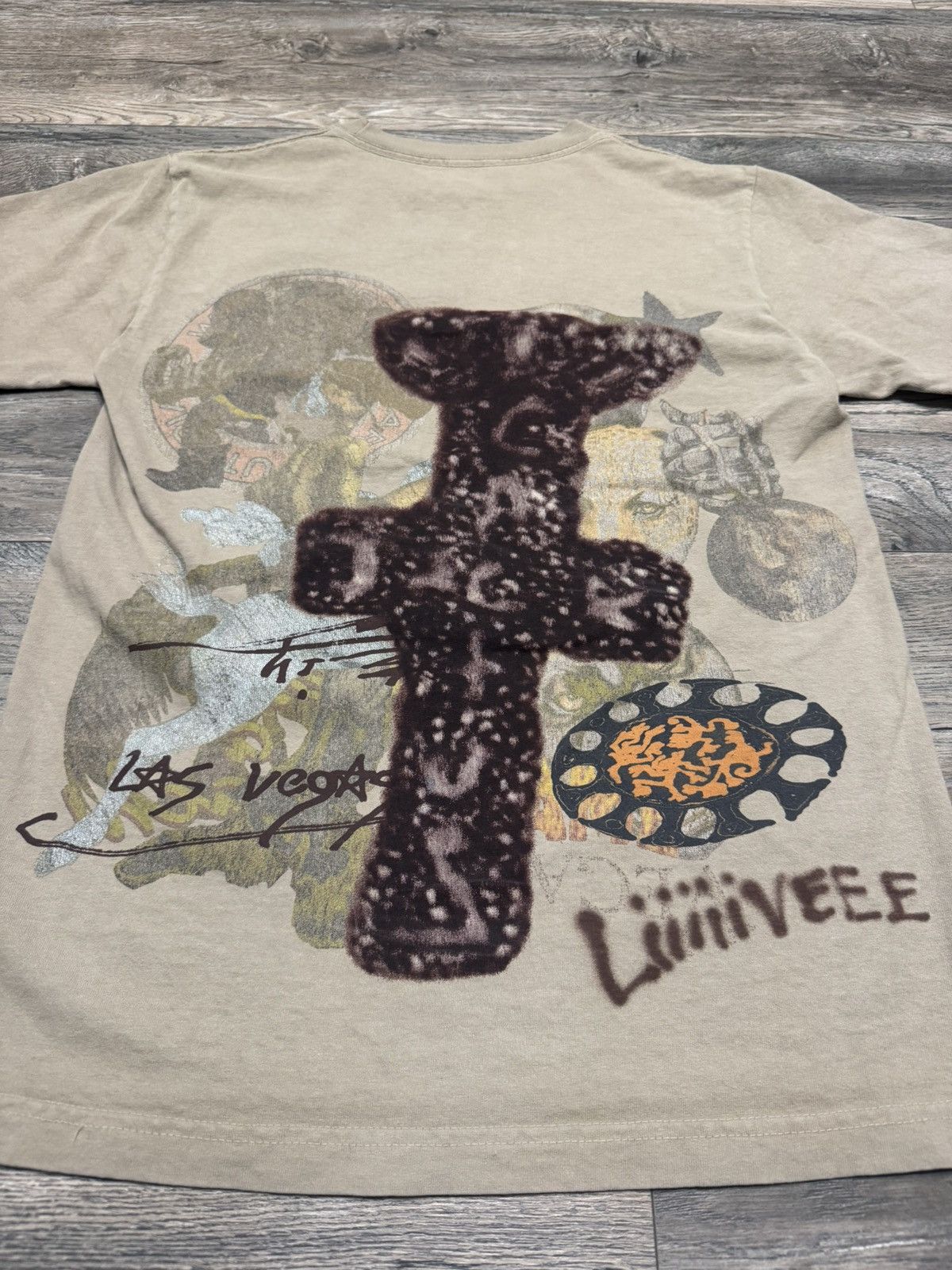 Travis Scott New Travis Scott Complexcon Vegas Exclusive Limited Cream Size US M / EU 48-50 / 2 - 4 Thumbnail