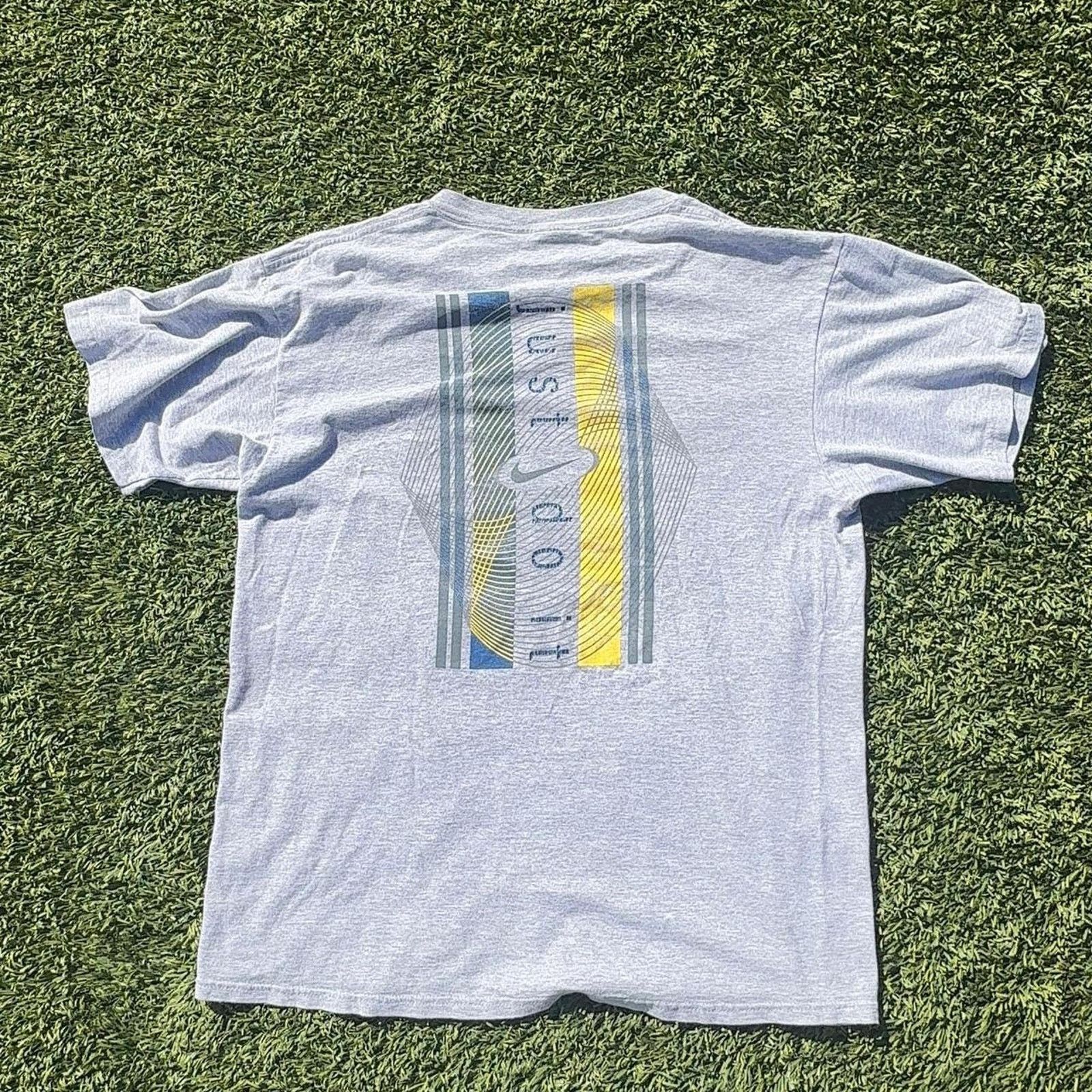 Nike Vintage 90s Nike Swoosh Graphic Tee Grey Size M Size US M / EU 48-50 / 2 - 4 Thumbnail