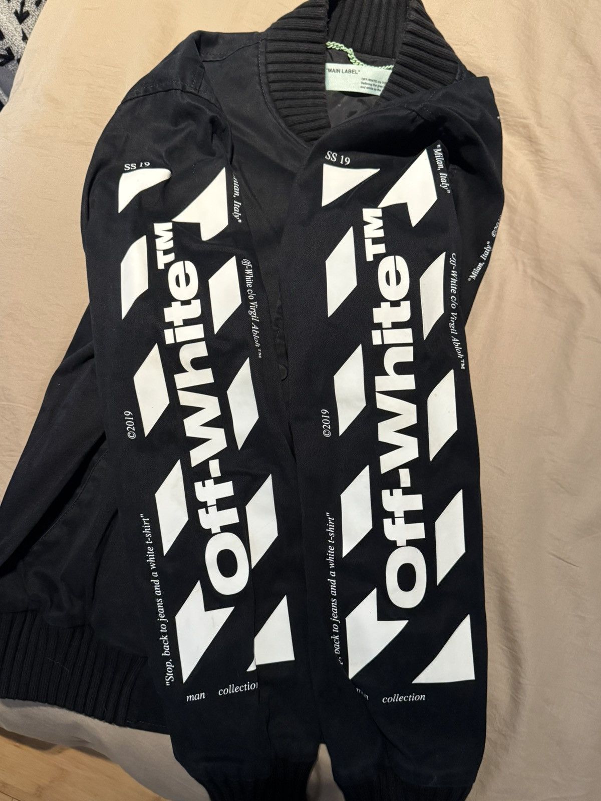 Off-White Off-White Arrow Logo Bomber Jacket Size US XL / EU 56 / 4 - 9 Thumbnail