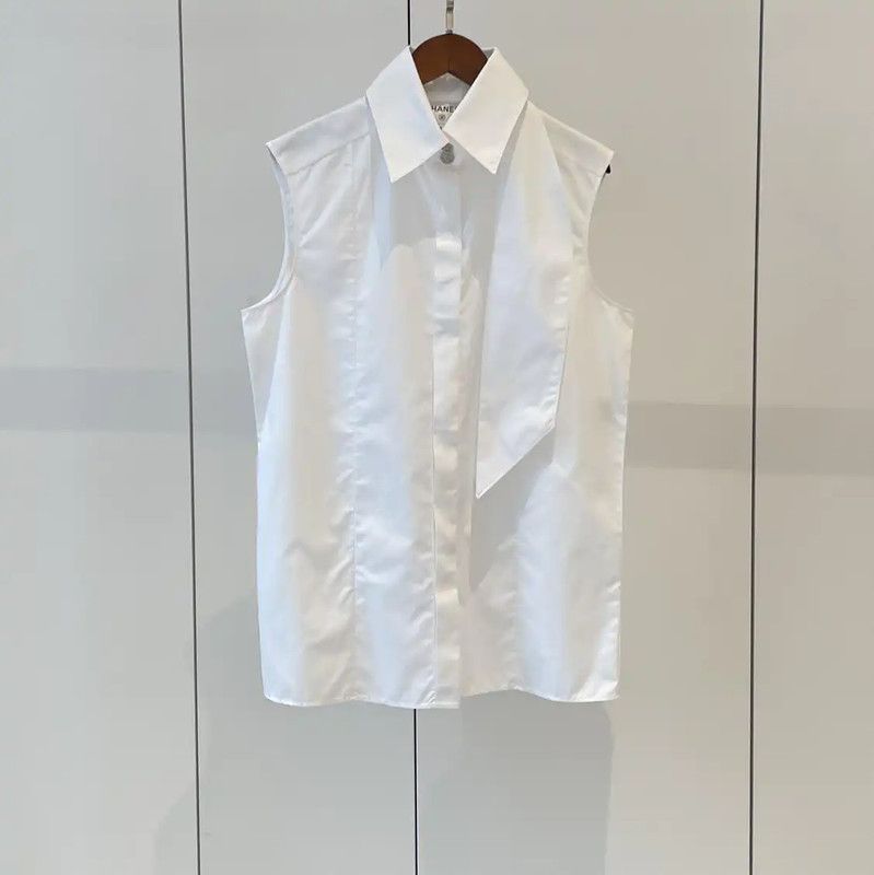 Chanel Chanel Summer White Polyester Shirt 0089 Size S / US 4 / IT 40 - 1 Thumbnail