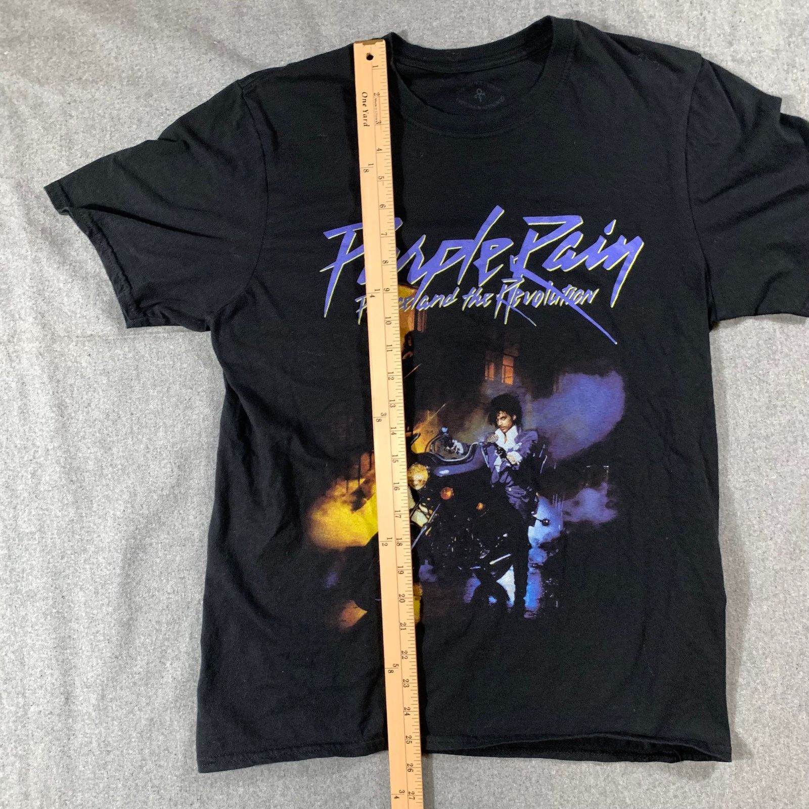 Other Purple Rain Shirt Women Medium Black Short Sleeve Size M / US 6-8 / IT 42-44 - 4 Thumbnail
