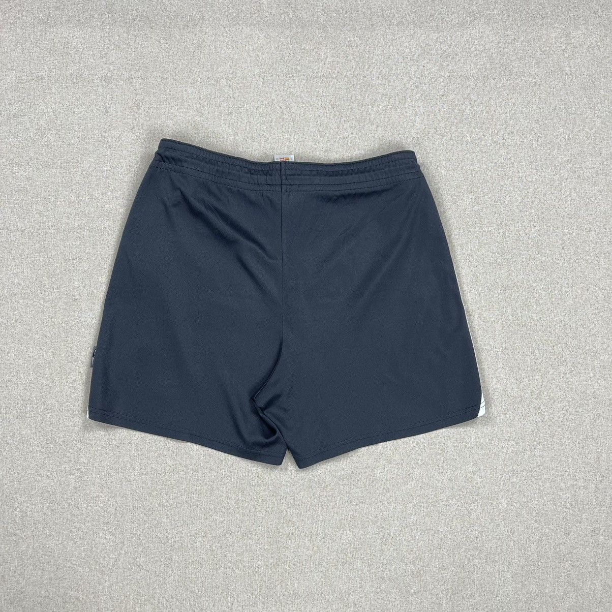 Adidas × Vintage VINTAGE ADIDAS BAYERN MUNCHEN SHORTS Size US 36 / EU 52 - 4 Thumbnail
