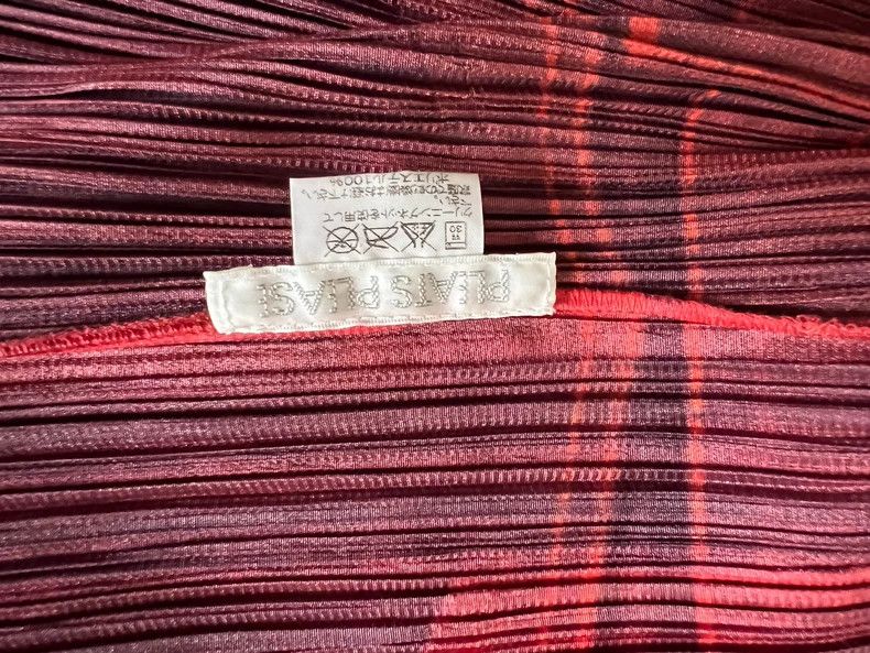 Issey Miyake Issey Miyake size:3 A red denim short-sleeved small coat Size L / US 10 / IT 46 - 5 Thumbnail
