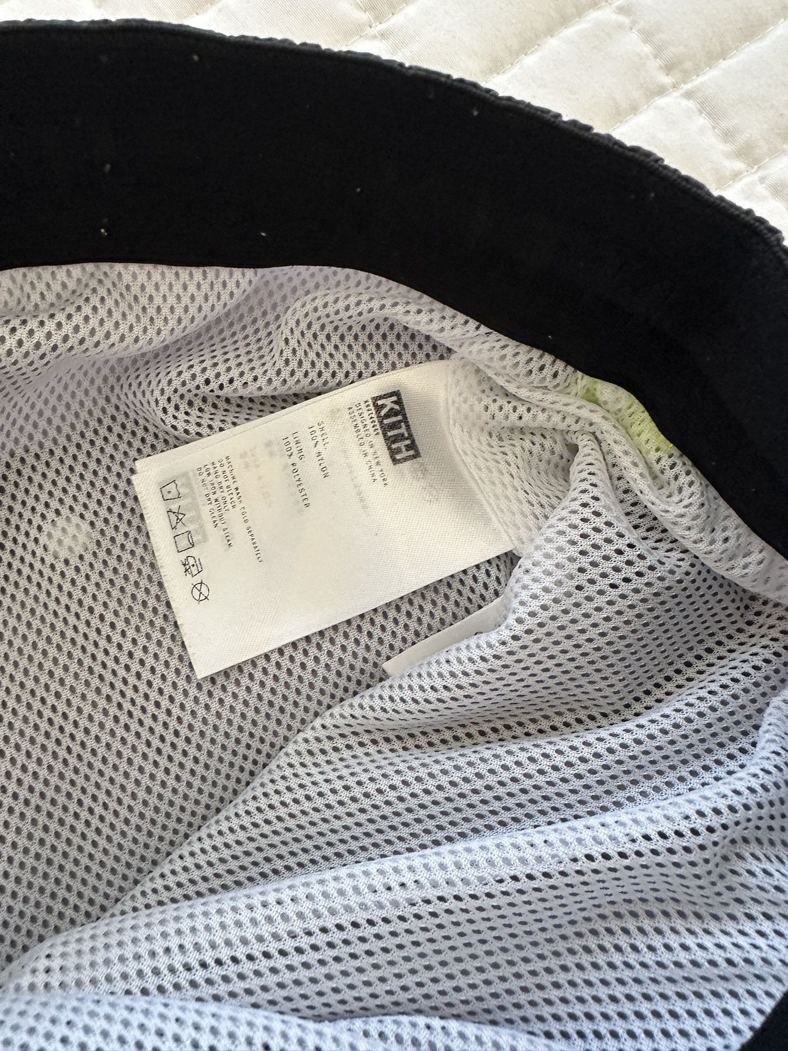 Kith Wrinkle Nylon Boreum Cargo Short Grey Silver Green Neon