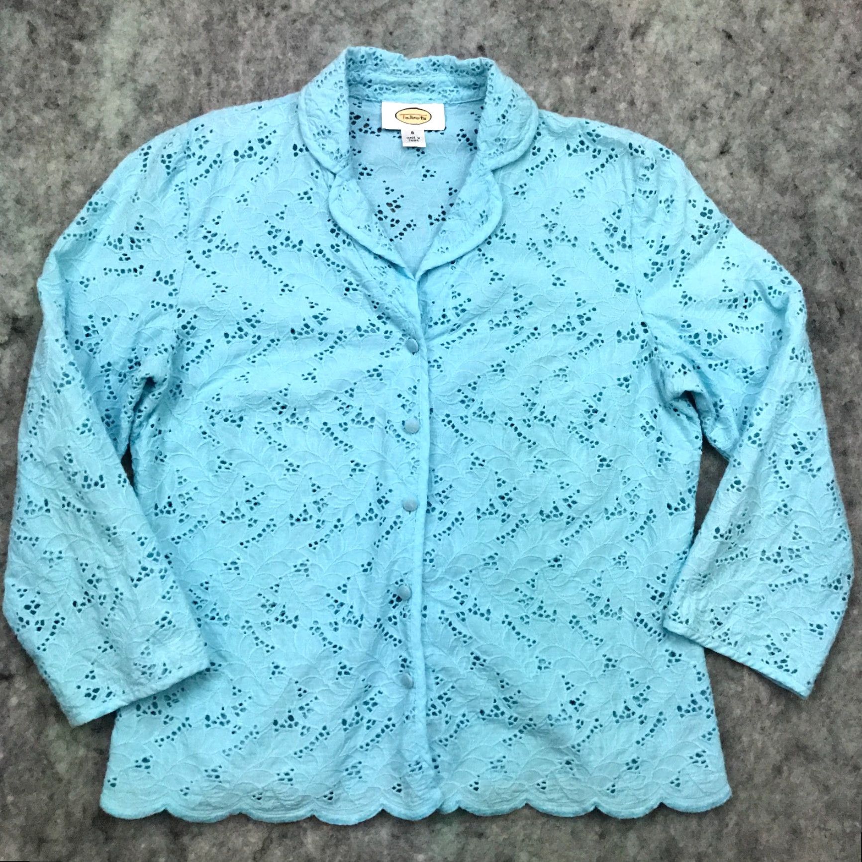 Talbots Talbots Womens Button-Up Shirt blue eyelet embroidery all over floral pattern 100% Cotton Collared Long Sleeve Size 8 Womens Boys? Size M / US 6-8 / IT 42-44 - 2 Thumbnail
