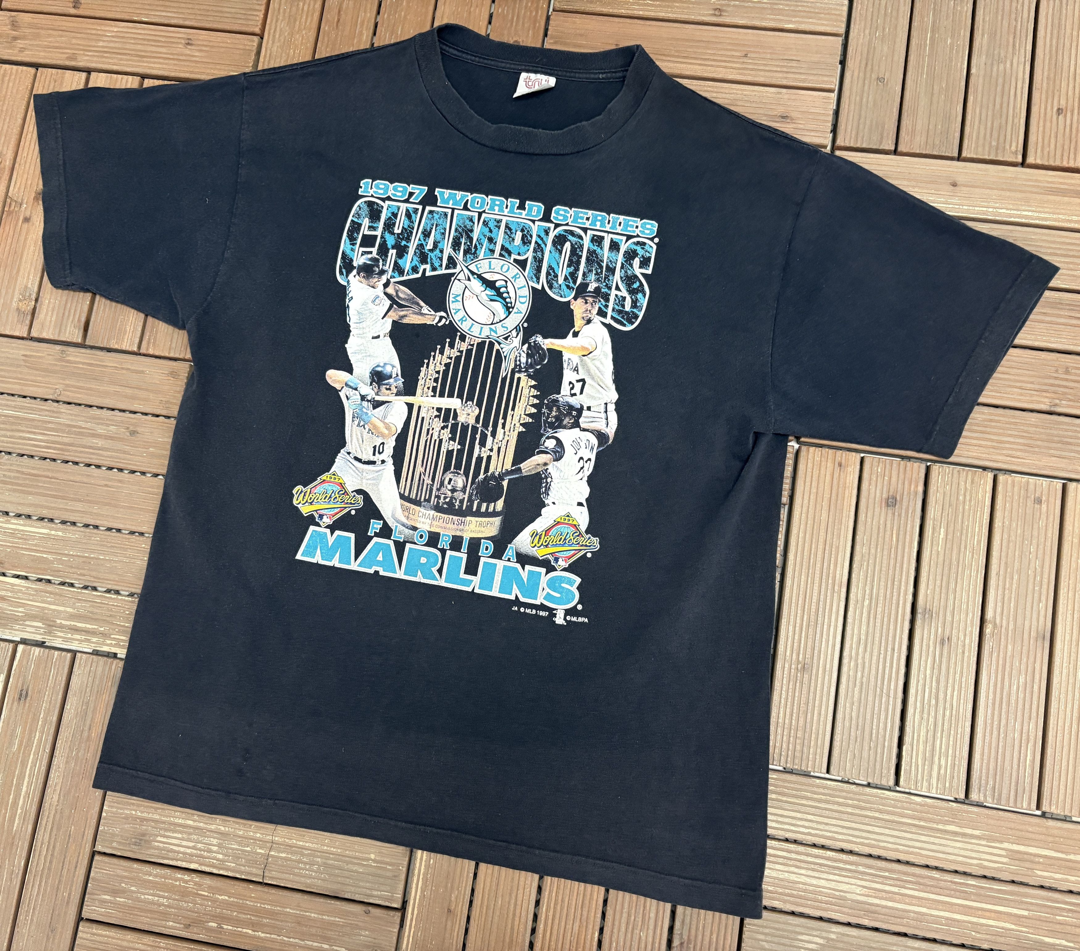 Vintage Florida Marlins 1997 World Series Champions Vintage Tee Size US XXL / EU 58 / 5 - 4 Thumbnail