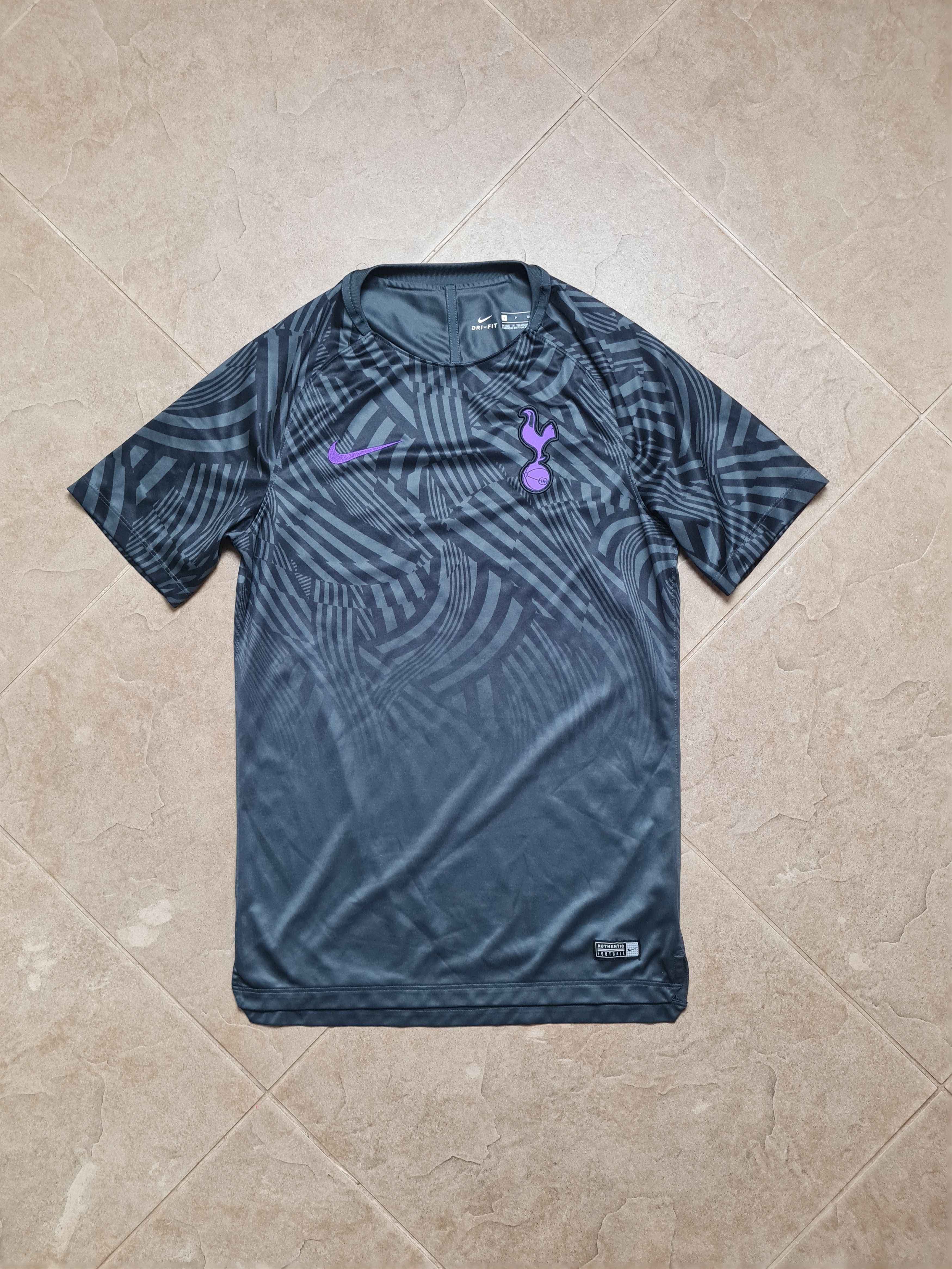 Nike Nike Tottenham Hotspur 2018-19 Pre-Match Anthracite Purple Size US S / EU 44-46 / 1 - 1 Thumbnail