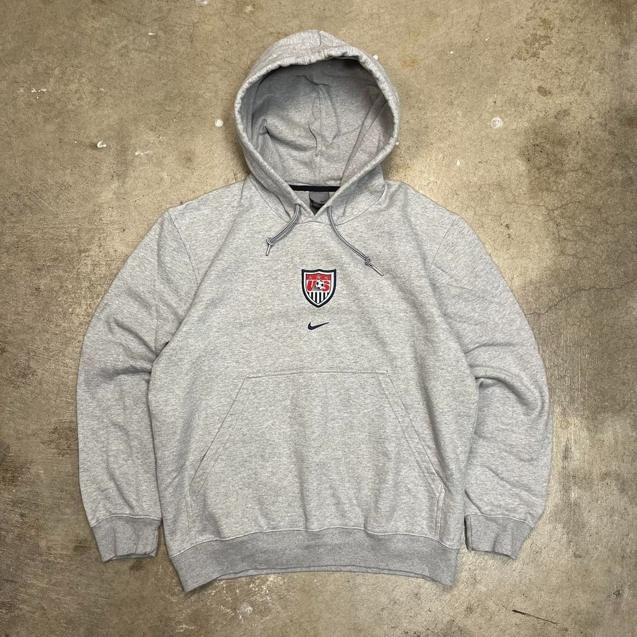 Image of Y2K Nike Center Swoosh Hoodie Us Soccer Small in Grey, Men's