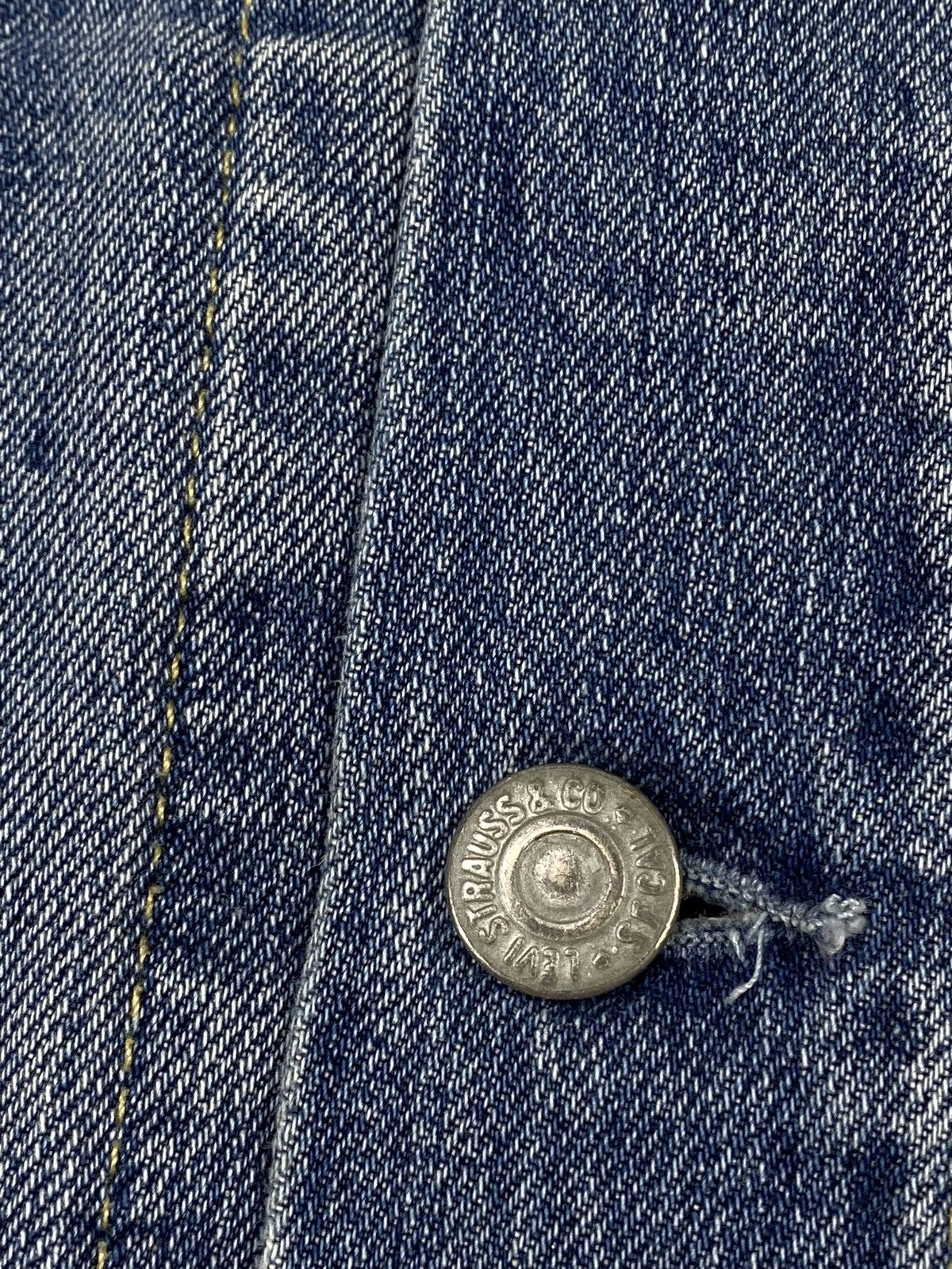 Levi's 🔥LASTDROP🔥 Levis Distressed Style Denim Jeans Trucker Jacket Size US L / EU 52-54 / 3 - 7 Thumbnail