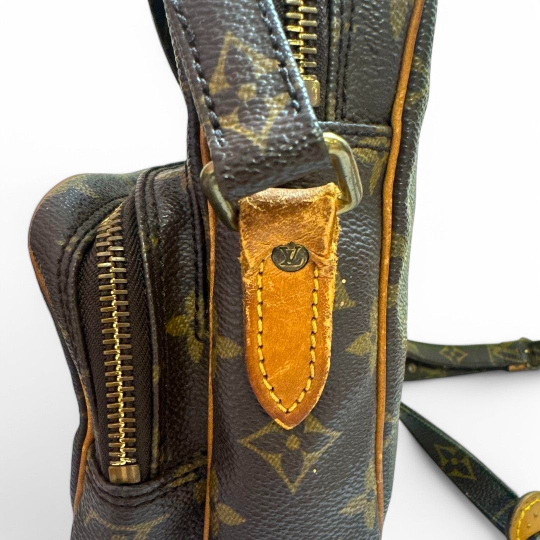 Louis Vuitton Louis Vuitton - Danube Amazon Leather Monogram Shoulder Bag Size ONE SIZE - 3 Thumbnail