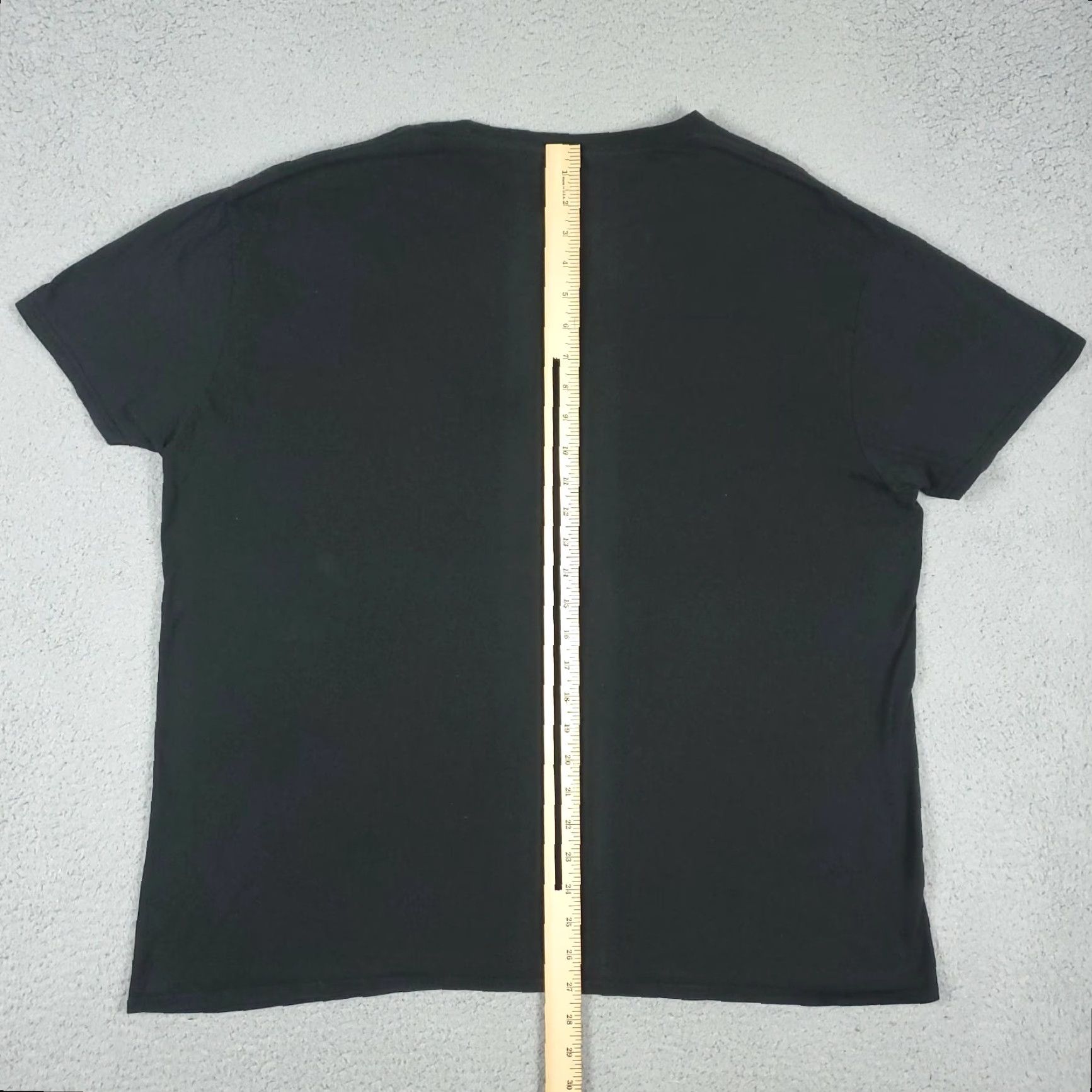 Vintage JURASSIC PARK Camo Logo Black Graphic T-Shirt Adult Large Tall Mens Size US L / EU 52-54 / 3 - 5 Thumbnail
