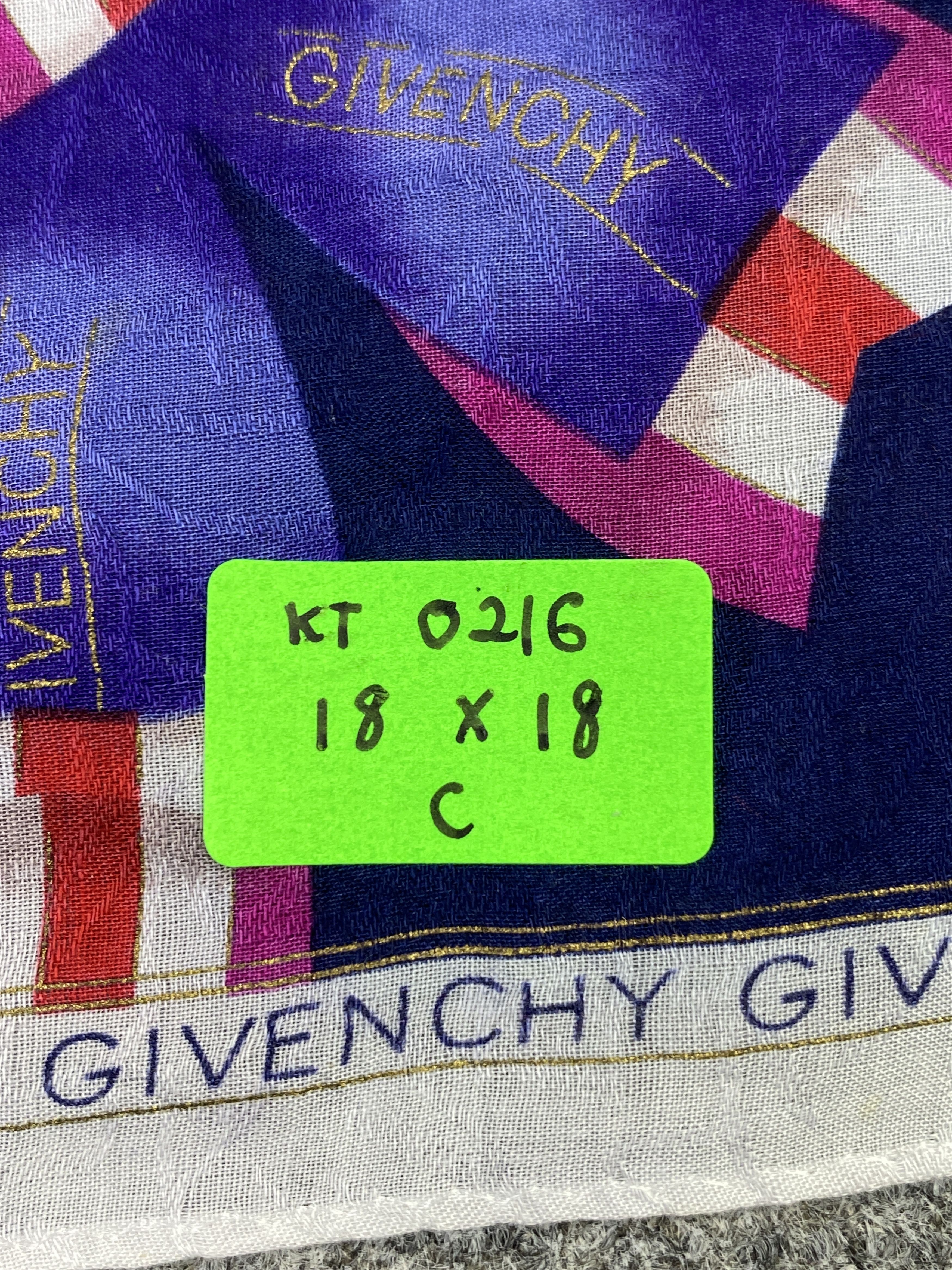 Givenchy Vintage Givenchy Handkerchief / Neckerchief KT0216 Size ONE SIZE - 7 Thumbnail