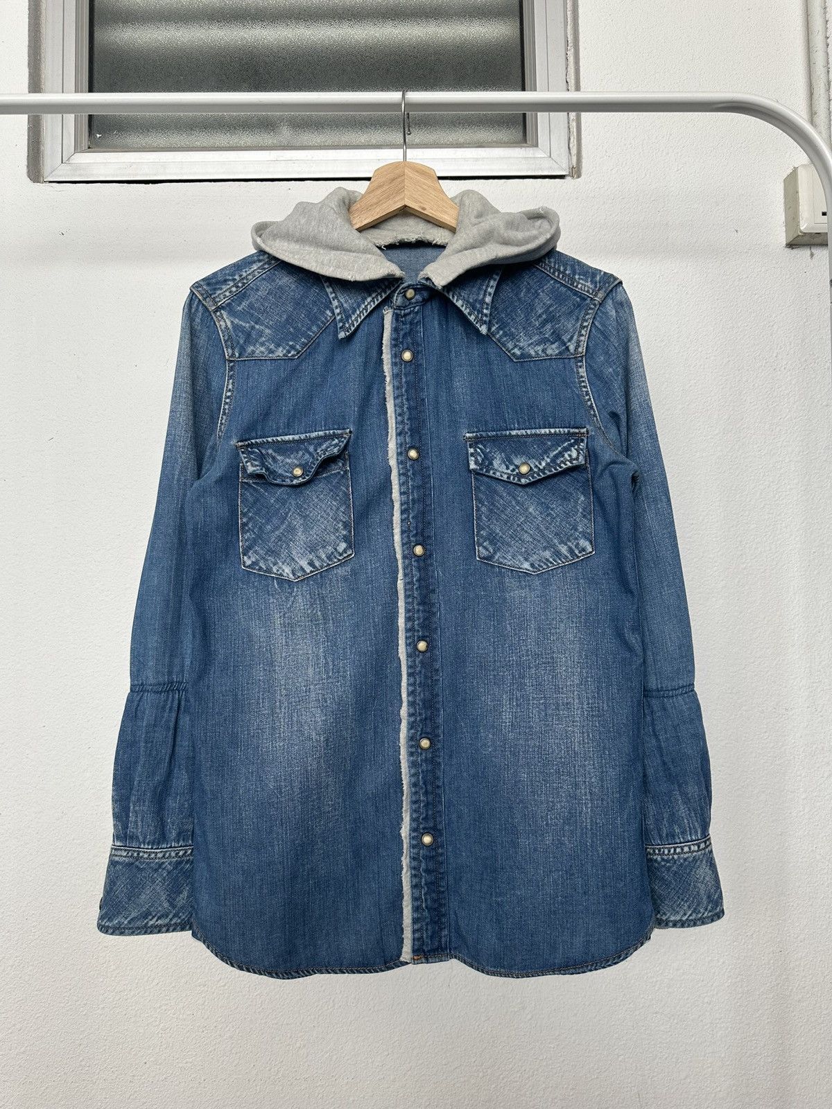 Le Grande Bleu (L.G.B.) 09/10AW - Charmcult '' Last Collection'' denim shirt Size US M / EU 48-50 / 2 - 8 Thumbnail