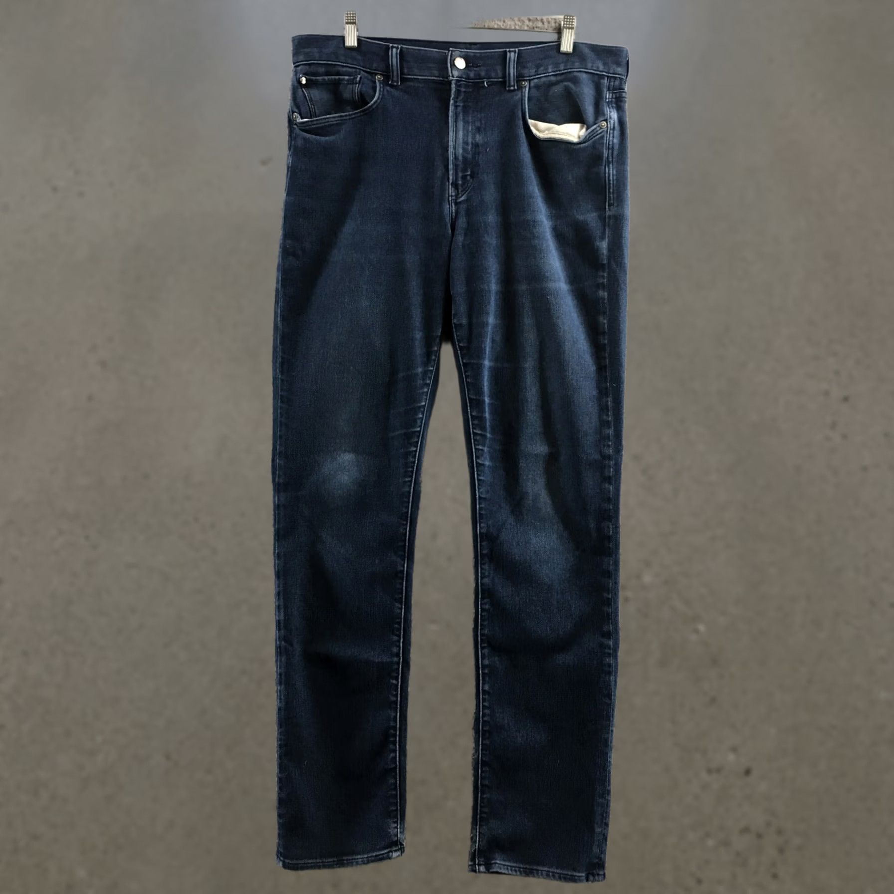Banana Republic Banana Republic Jeans Mens 36x36 Straight Denim Blue 5-Pocket Regular Slim Jeans, Banana Republic The Traveler, 36x33 Inseam 33 Size US 36 / EU 52 - 1 Thumbnail