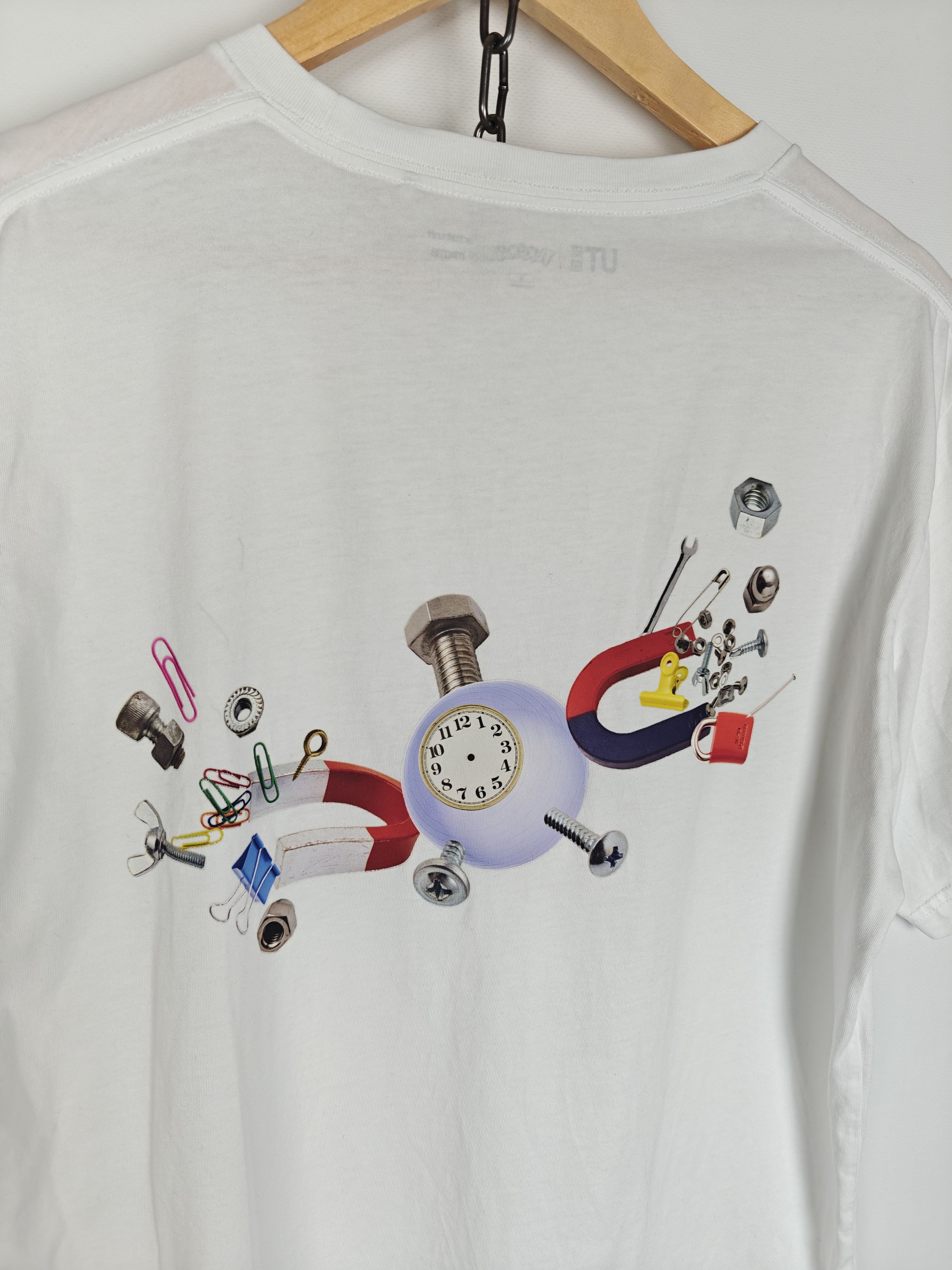 Pokemon × Uniqlo Uniqlo x Pokemon Tee Magma Artist T-Shirt White size M Size US M / EU 48-50 / 2 - 7 Thumbnail