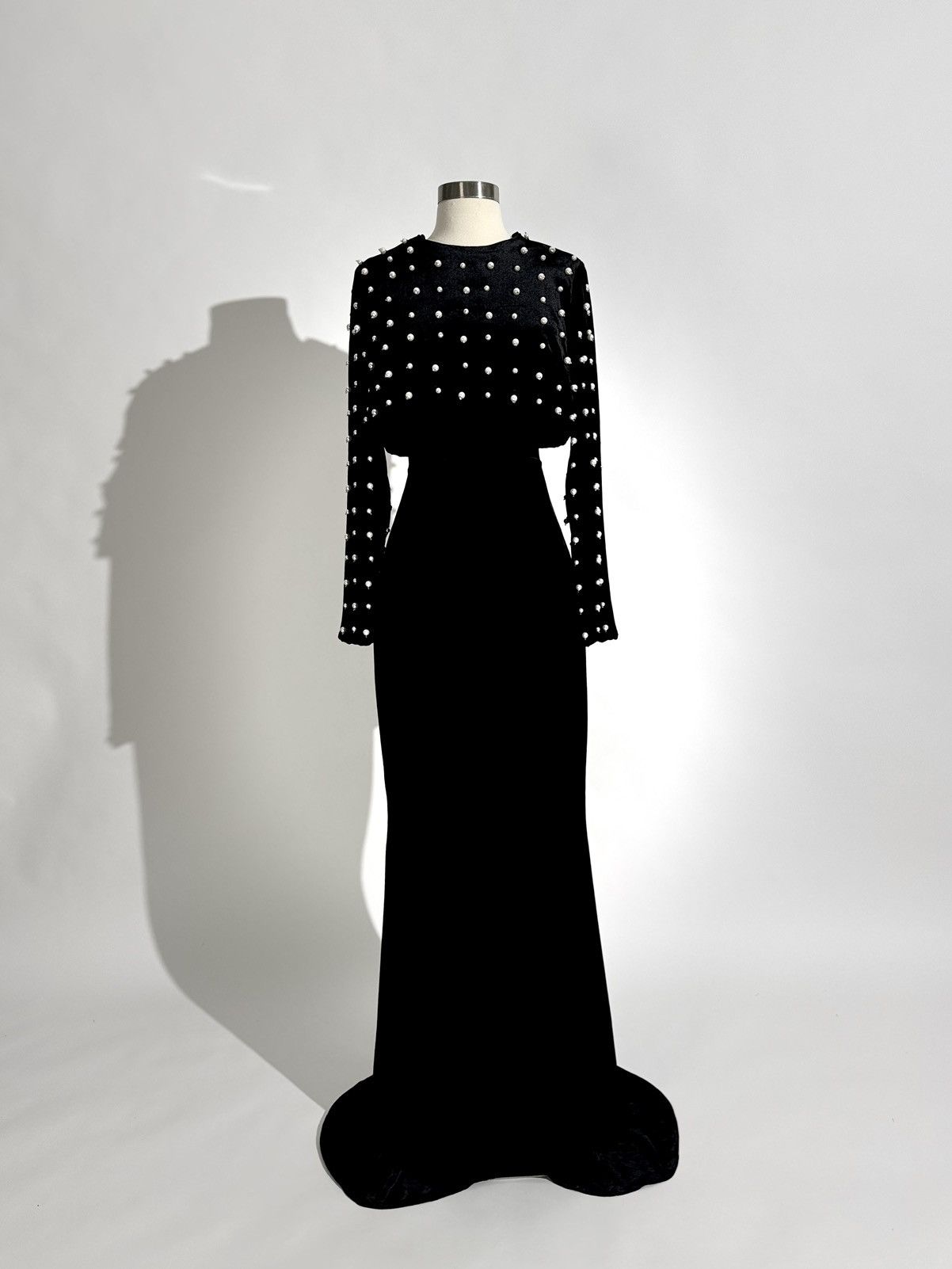 Other Brand New US 8 SAFIYAA Pearl Cape Evening Gown Size M / US 6-8 / IT 42-44 - 2 Thumbnail