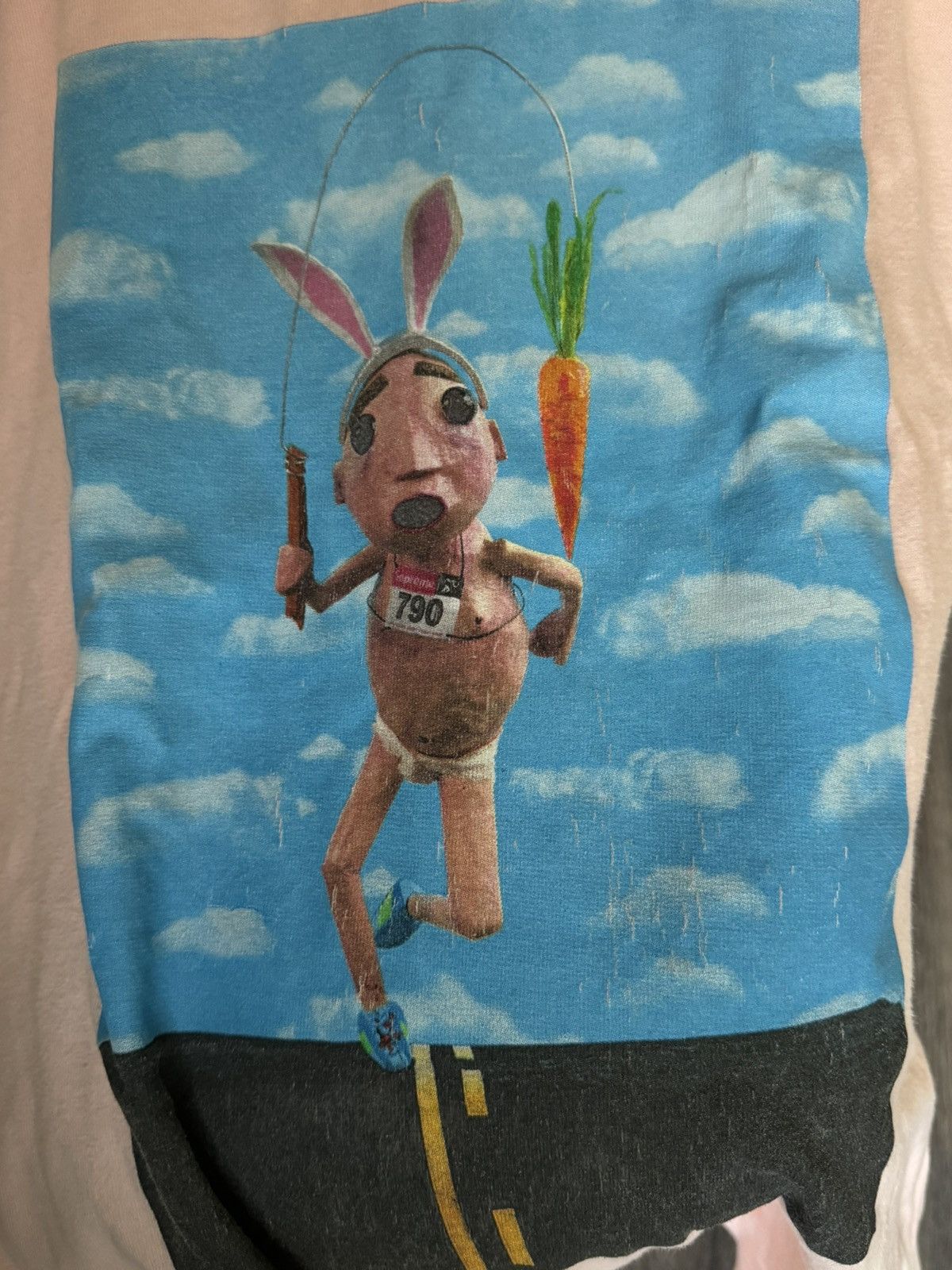 Supreme Supreme mike hill runner tee ss17 Size US M / EU 48-50 / 2 - 6 Thumbnail