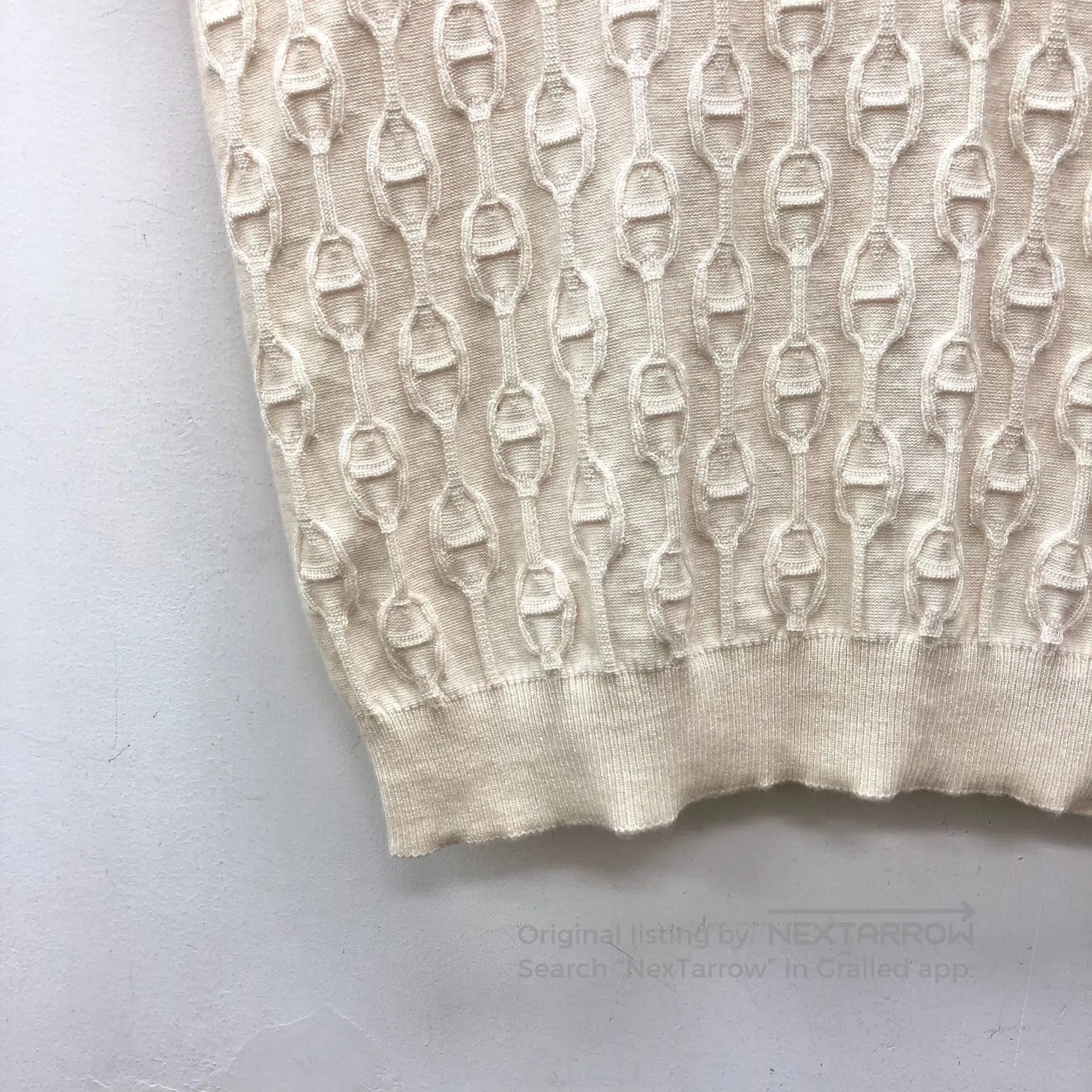 Hermes Hermes Ivory lock closure jacquard mulberry silk round-nec Size XS / US 0-2 / IT 36-38 - 3 Thumbnail