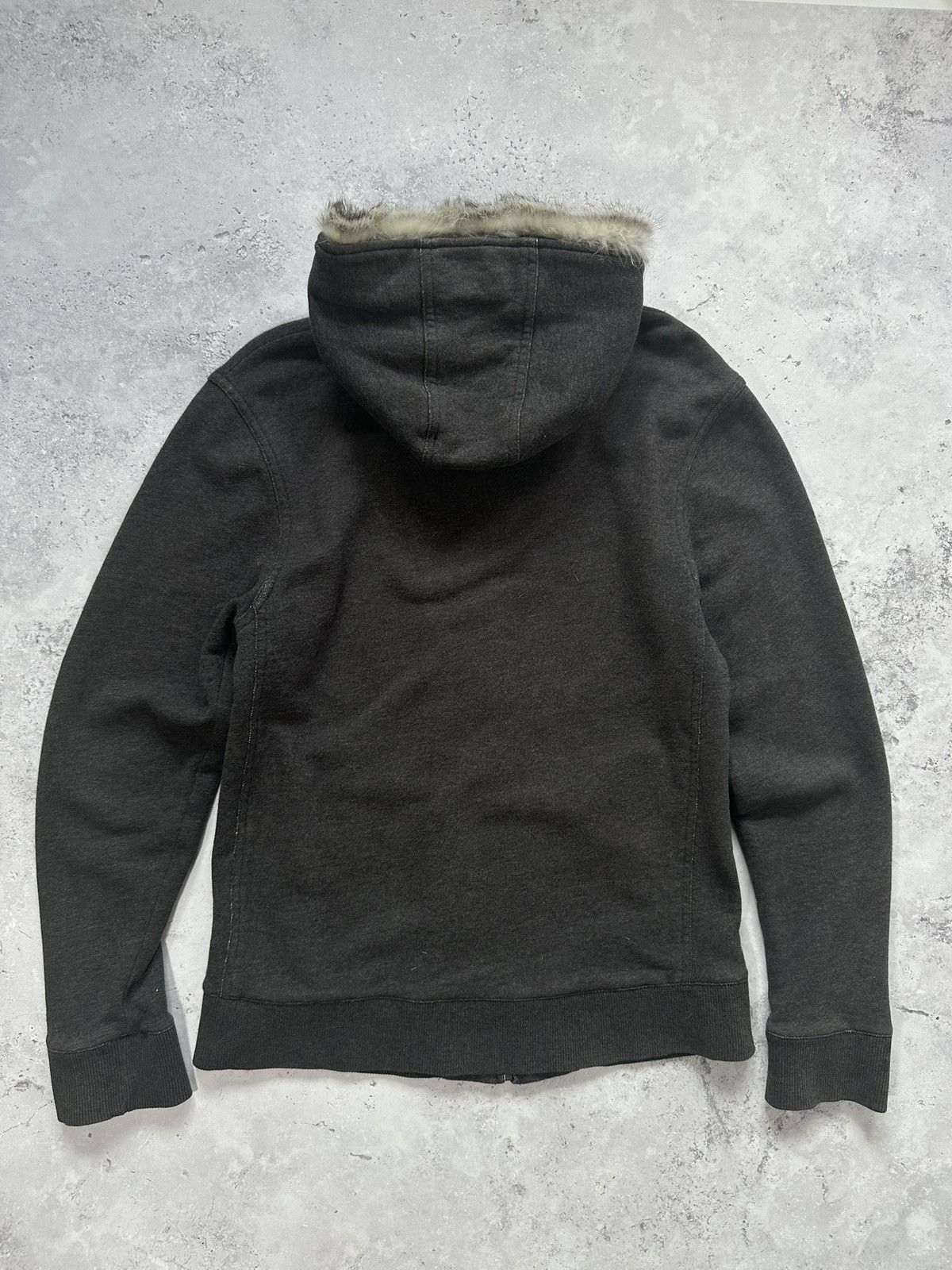 Burberry Burberry Black Label 2007 Fur Hood Zip Hoodie Size US S / EU 44-46 / 1 - 3 Thumbnail