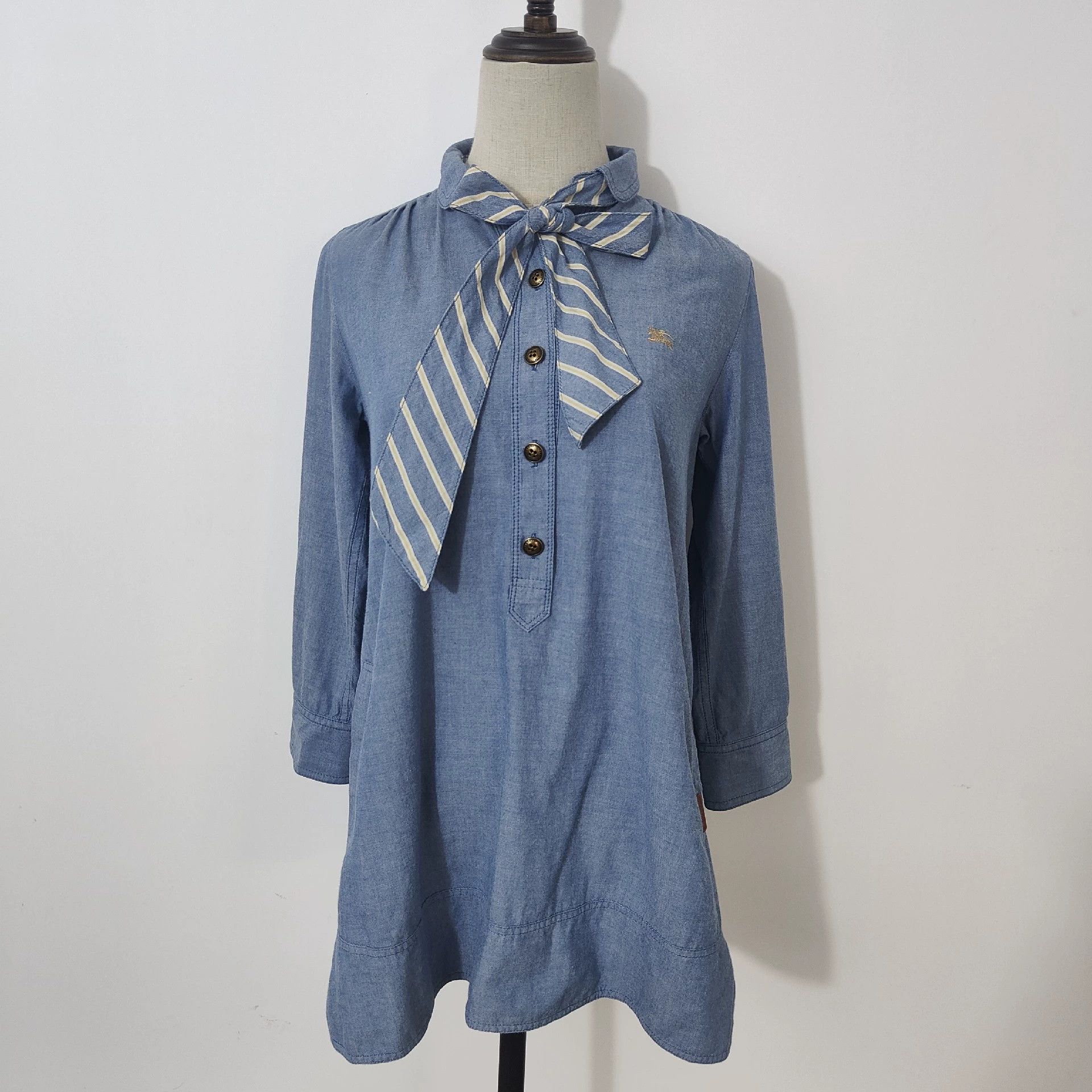 Burberry Burberry Vintage Shirt Dress Size US S / EU 44-46 / 1 - 1 Thumbnail
