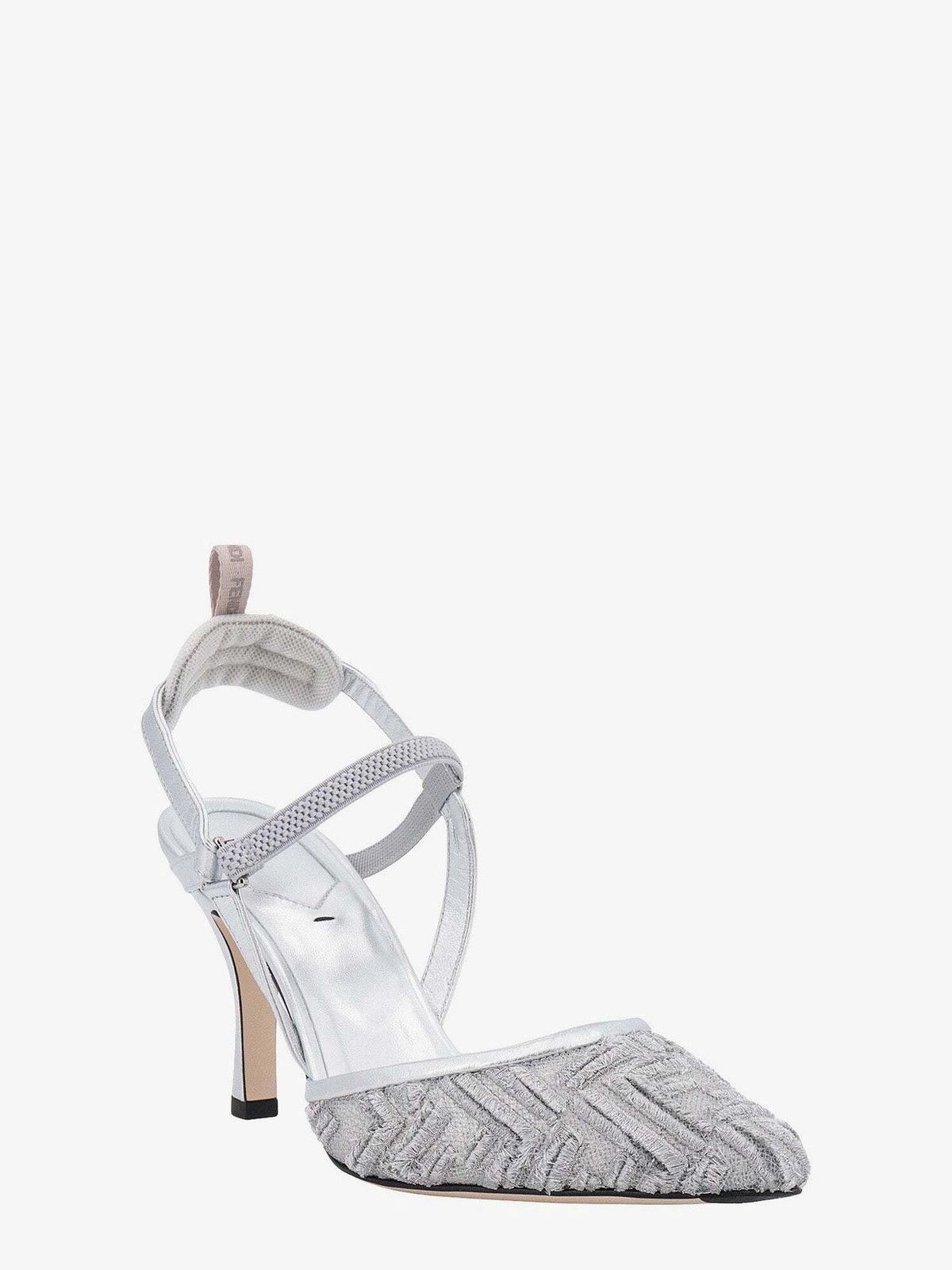 Fendi o1loc1c0824 Colibri in Silver Size US 8 / IT 38 - 2 Thumbnail