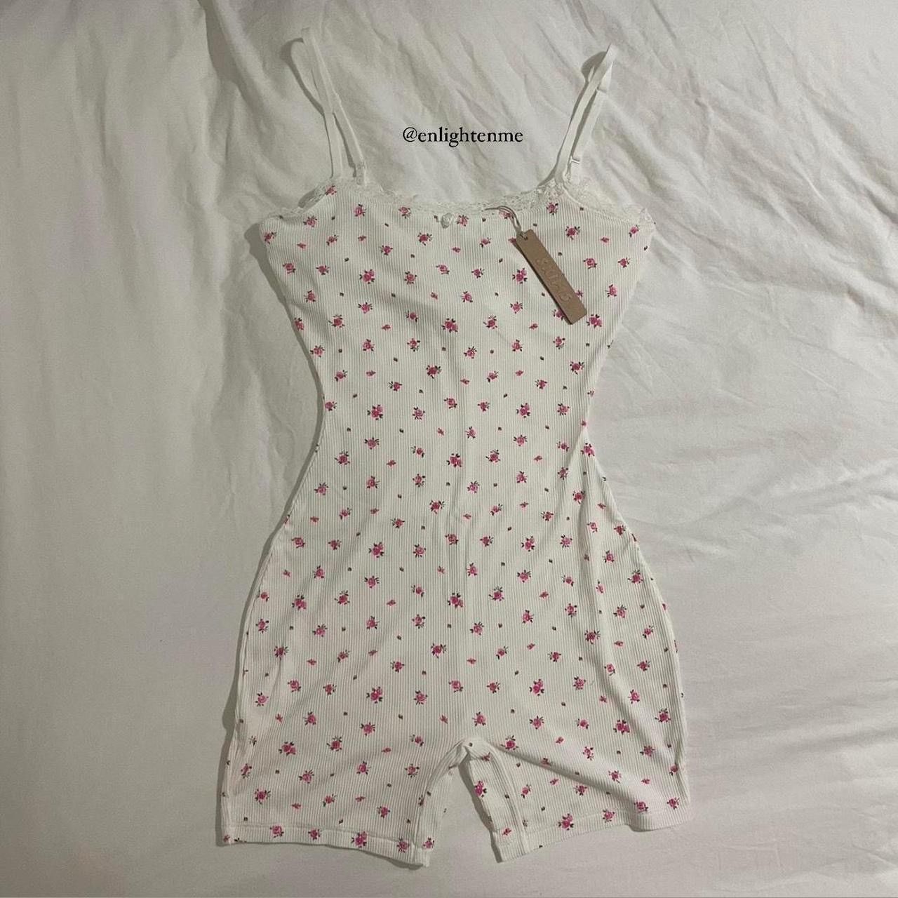 SKIMS Skims Soft Lounge Lace Onesie Size XXS / US 00 / IT 34 - 1 Preview