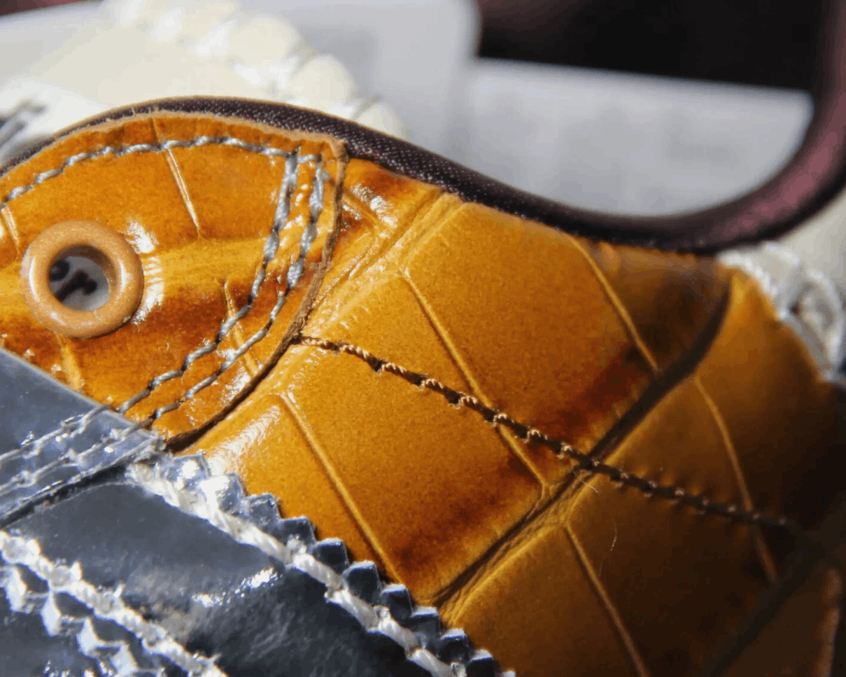 Adidas × Wales Bonner adidas originals x WALES BONNER SAMBA MN METALLIC US 11 Size US 11 / EU 44 - 10 Thumbnail