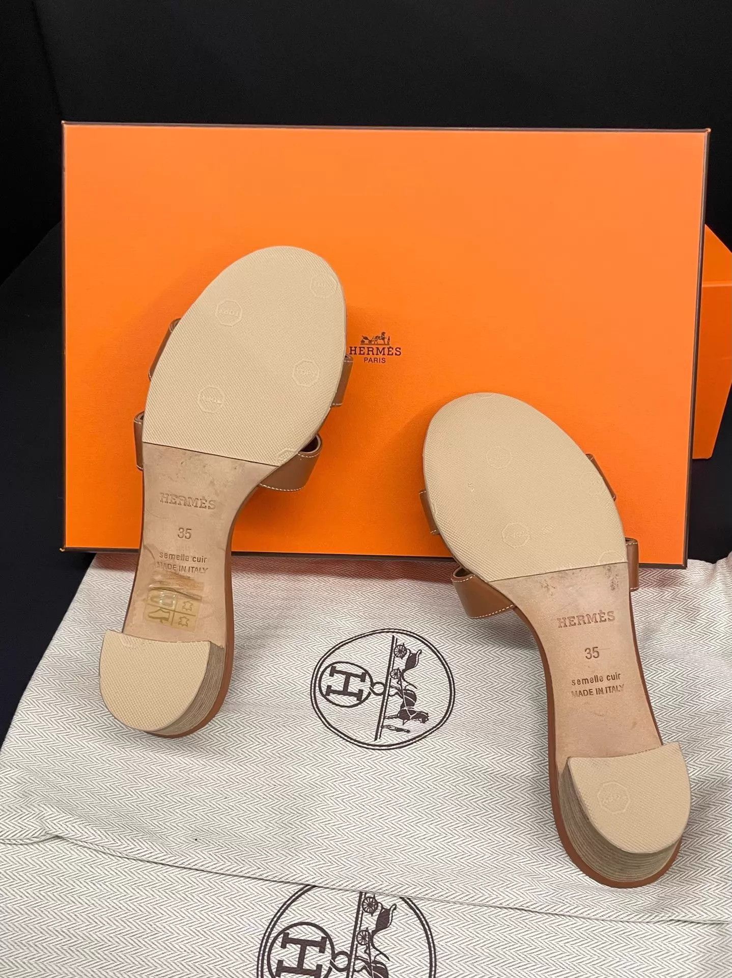 Hermes Hermès Lambskin Block Heel Slide Sandals Size 35 Size US 4.5 / IT 34.5 - 6 Thumbnail