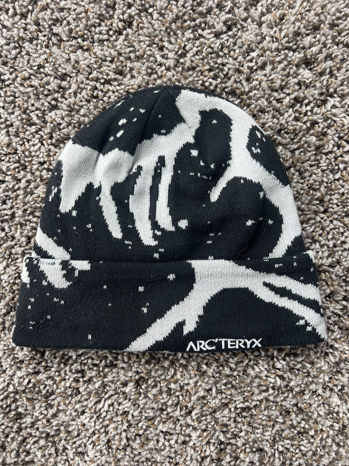 Arc'teryx Arcteryx Grotto Toque Beanie Black Binary NWT | Grailed