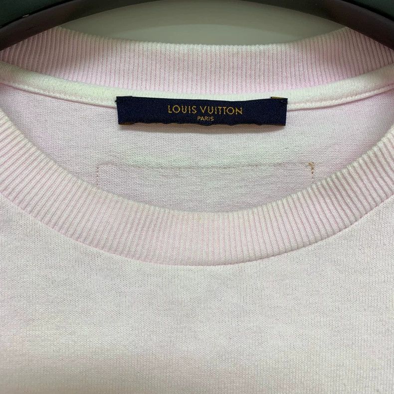 Louis Vuitton Louis Vuitton Pink short sleeves Size US S / EU 44-46 / 1 - 2 Thumbnail