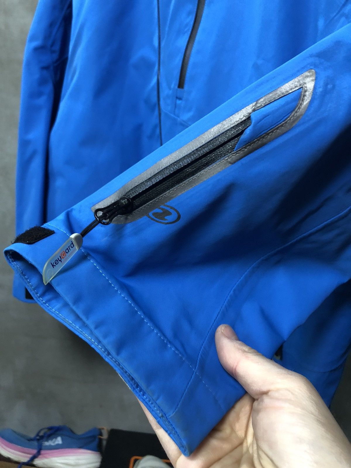 Berghaus Ziener Ski Jacket Men’s Size 54 – Swiss Ski Team Waterproof Size US XL / EU 56 / 4 - 10 Thumbnail