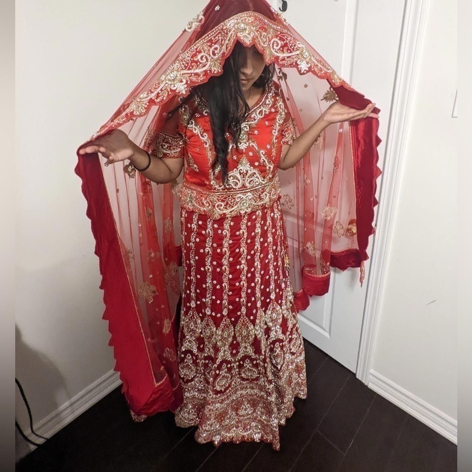 Designer Luxury Bridal Pakistani/ Indian Lehenga w Dupatta Size M / US 6-8 / IT 42-44 - 1 Thumbnail