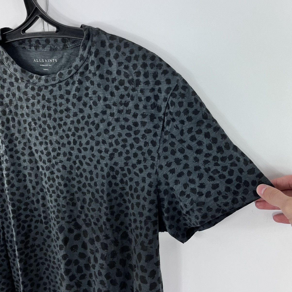 Allsaints × Vintage Allsaints T-Shirt Leopardo Style Black Size S Oversized Fit Size US S / EU 44-46 / 1 - 3 Thumbnail