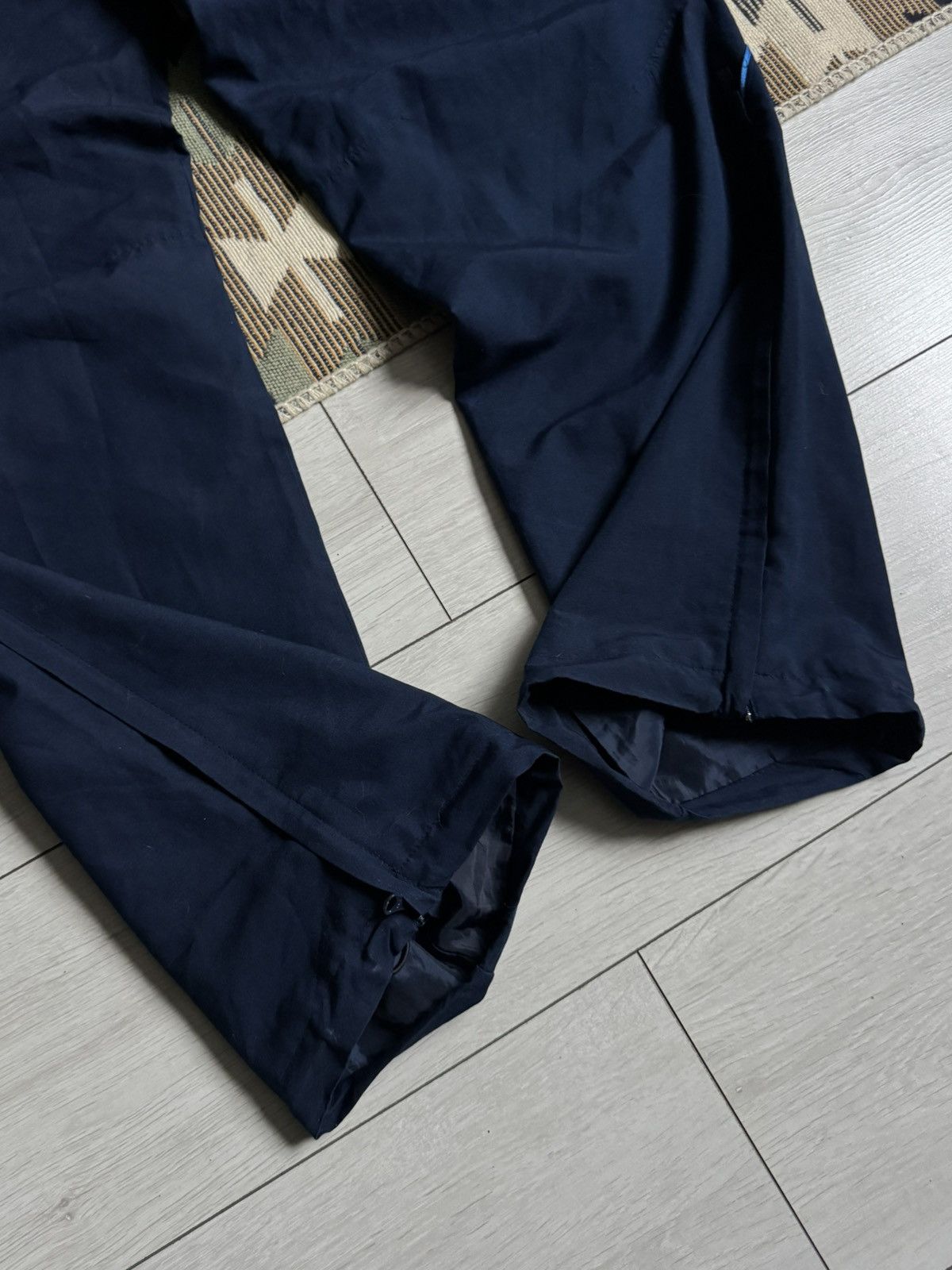 Adidas Vintage Adidas Nylon Y2K 3Stripes Baggy Pants Size US 34 / EU 50 - 8 Thumbnail