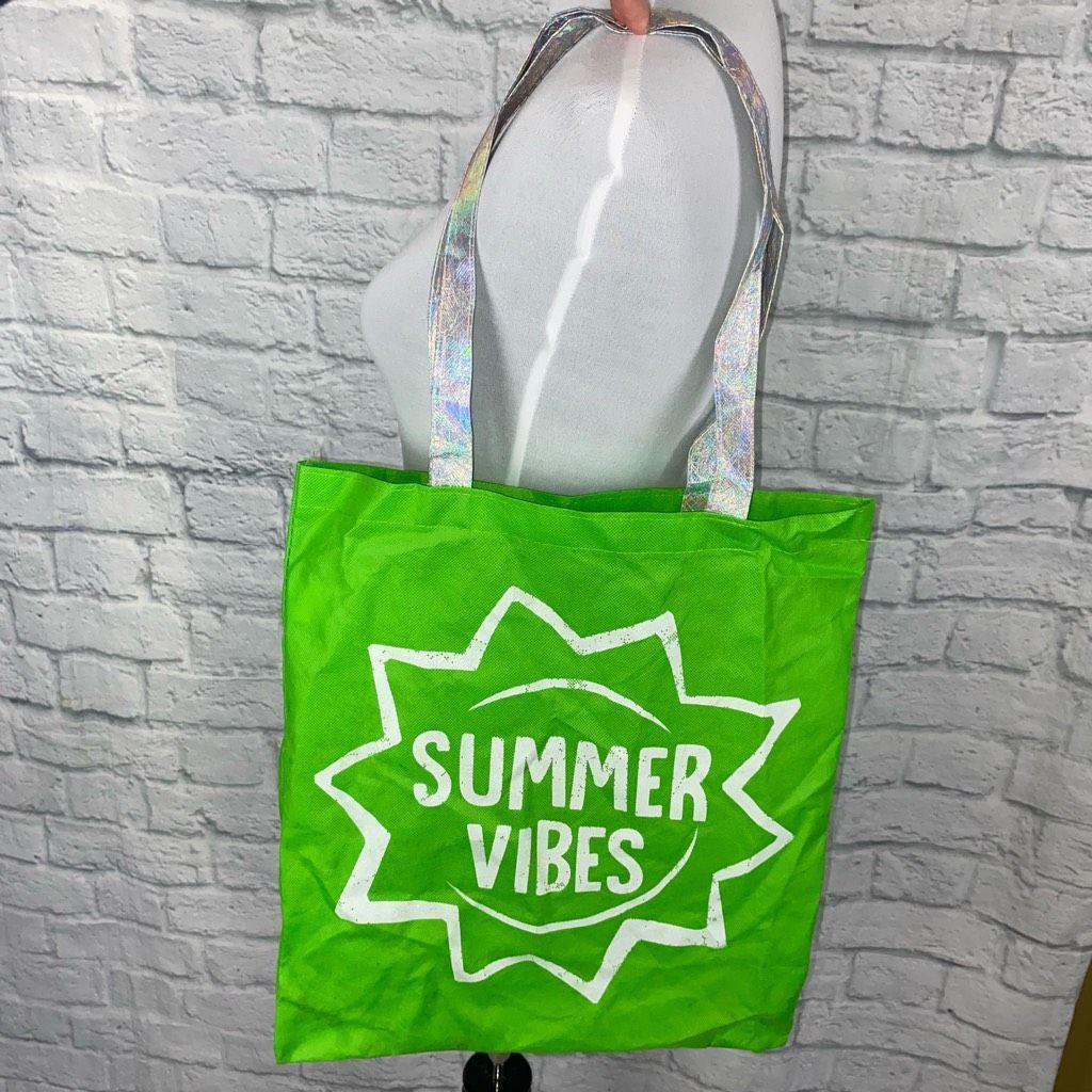 Old Navy Old Navy/summer vibes 2 bundle Medium totes Size ONE SIZE - 3 Thumbnail