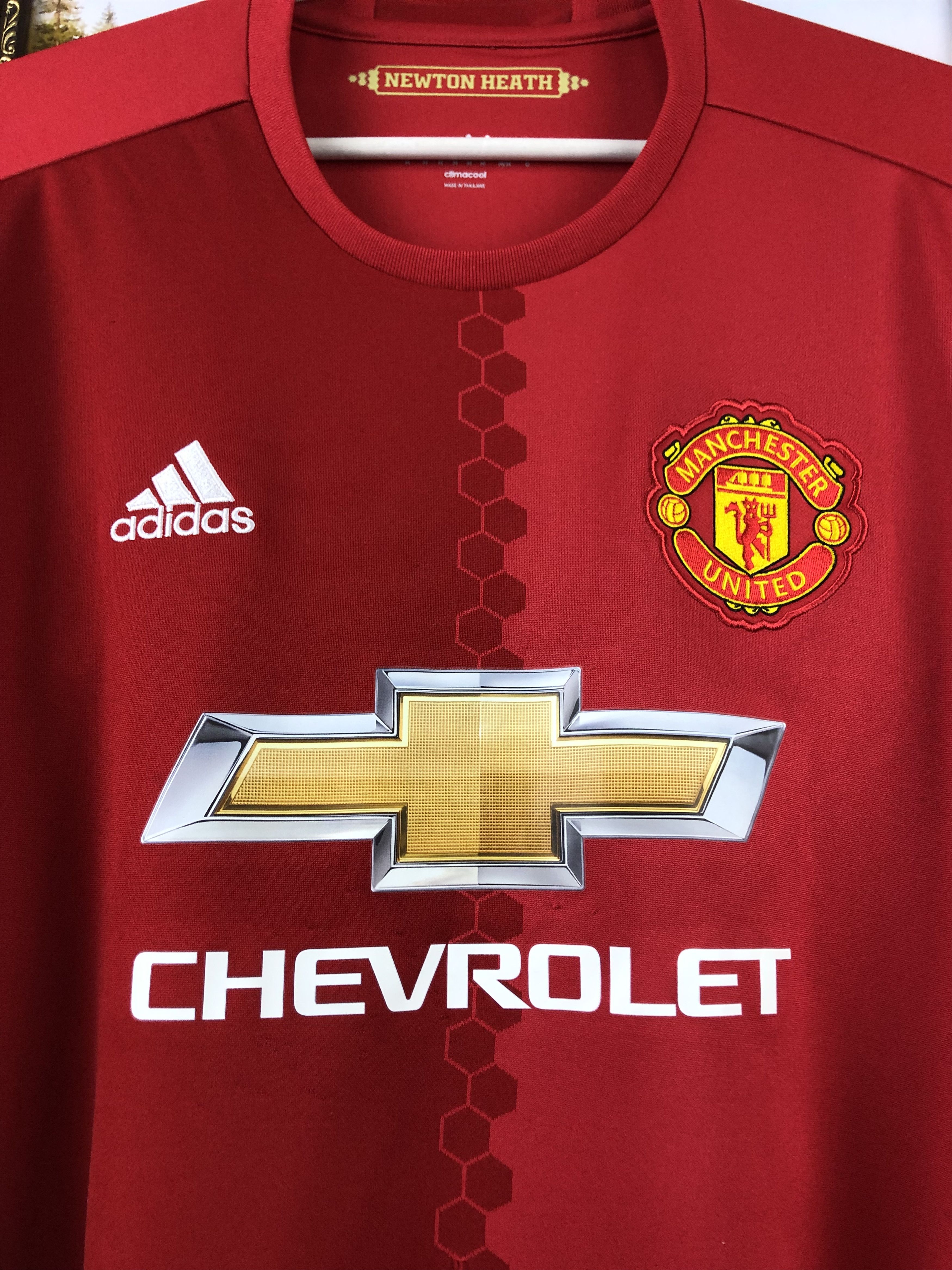 Adidas Manchester United shirt 2016 Soccer Adidas Long Sleeve Size US M / EU 48-50 / 2 - 5 Thumbnail