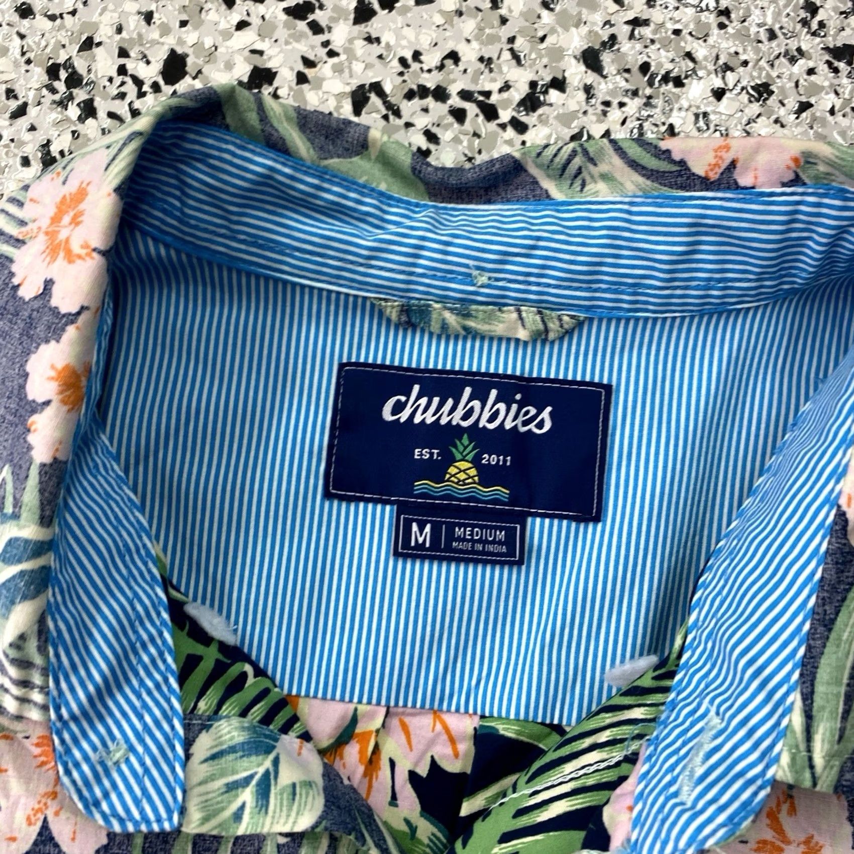 Chubbies Chubbies Short Sleeve Button-Down Shirt Mens Medium Floral Multicolor Cotton Button-Up Casual, Travel, Party/Cocktail, Spring Summer Mens Regular Fit Size US M / EU 48-50 / 2 - 2 Thumbnail