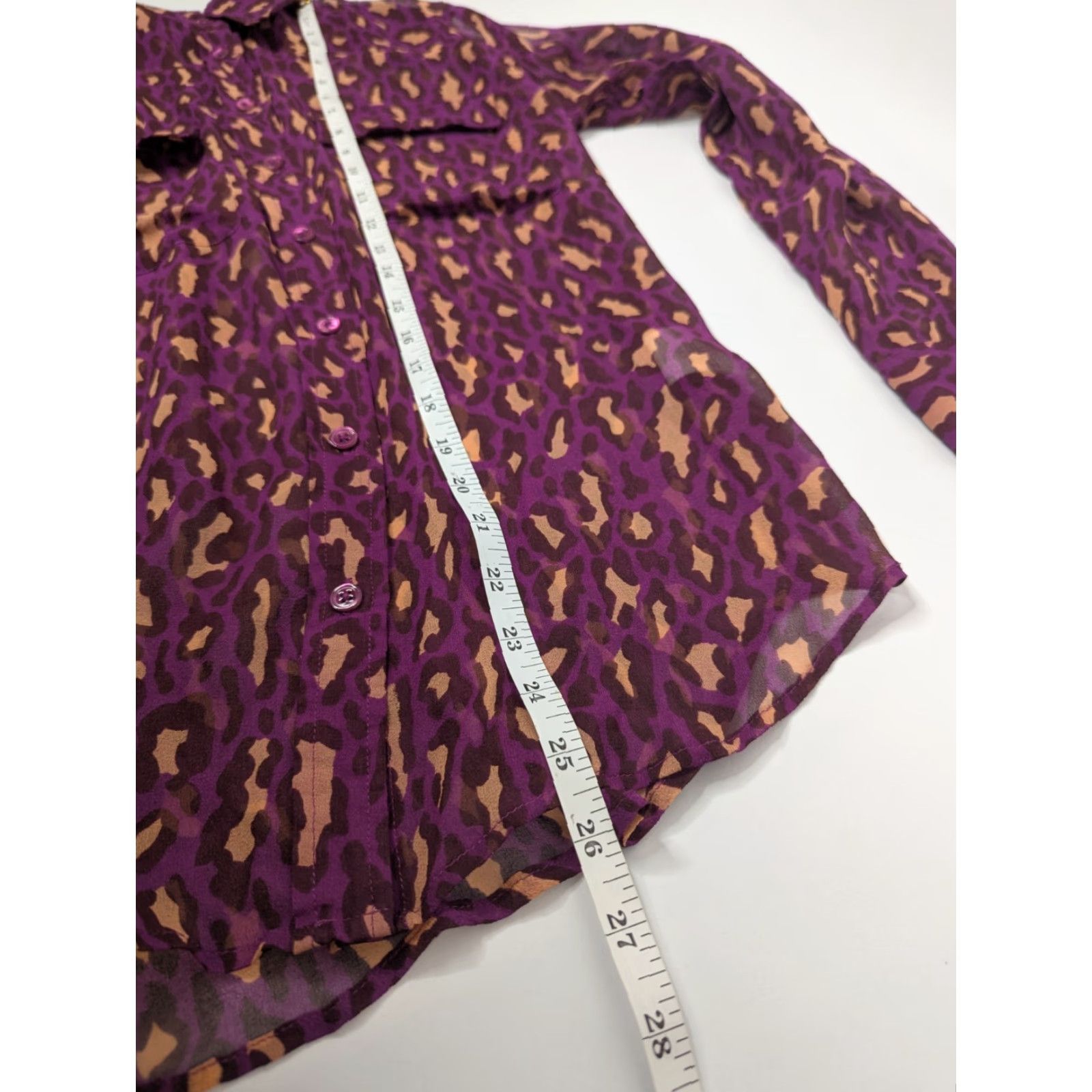 Equipment Equipment Femme Blouse Women XS Purple Silk Sheer Leopard Button Front 100% Silk Size XS / US 0-2 / IT 36-38 - 7 Thumbnail