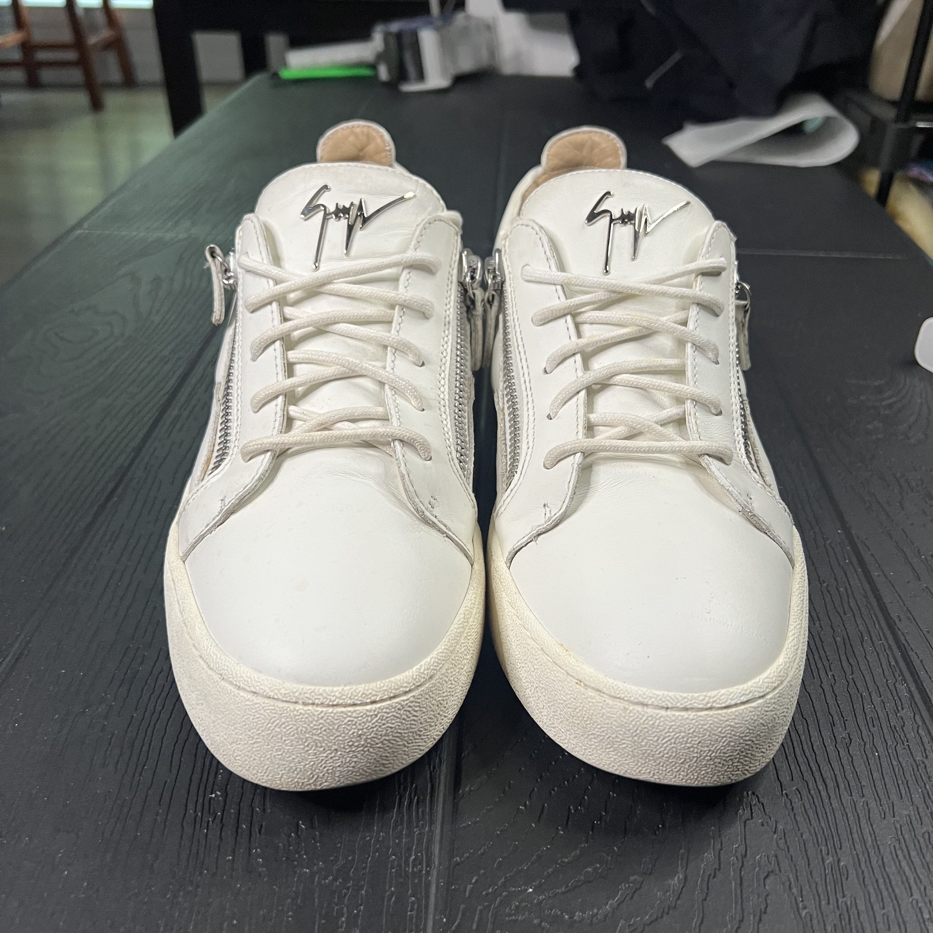 Giuseppe Zanotti Giuseppe Zanotti Double Zip Low Top Sneaker White Black Size US 11 / EU 44 - 13 Thumbnail