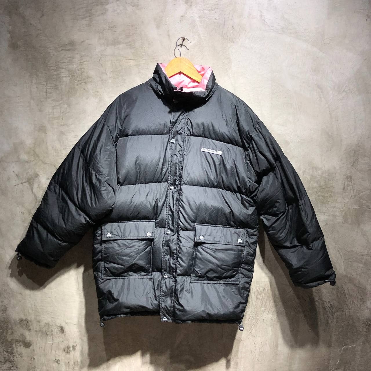 image of Balenciaga Sports Reversible Puffer Jacket in Black/Pink, Men's (Size 2XL)