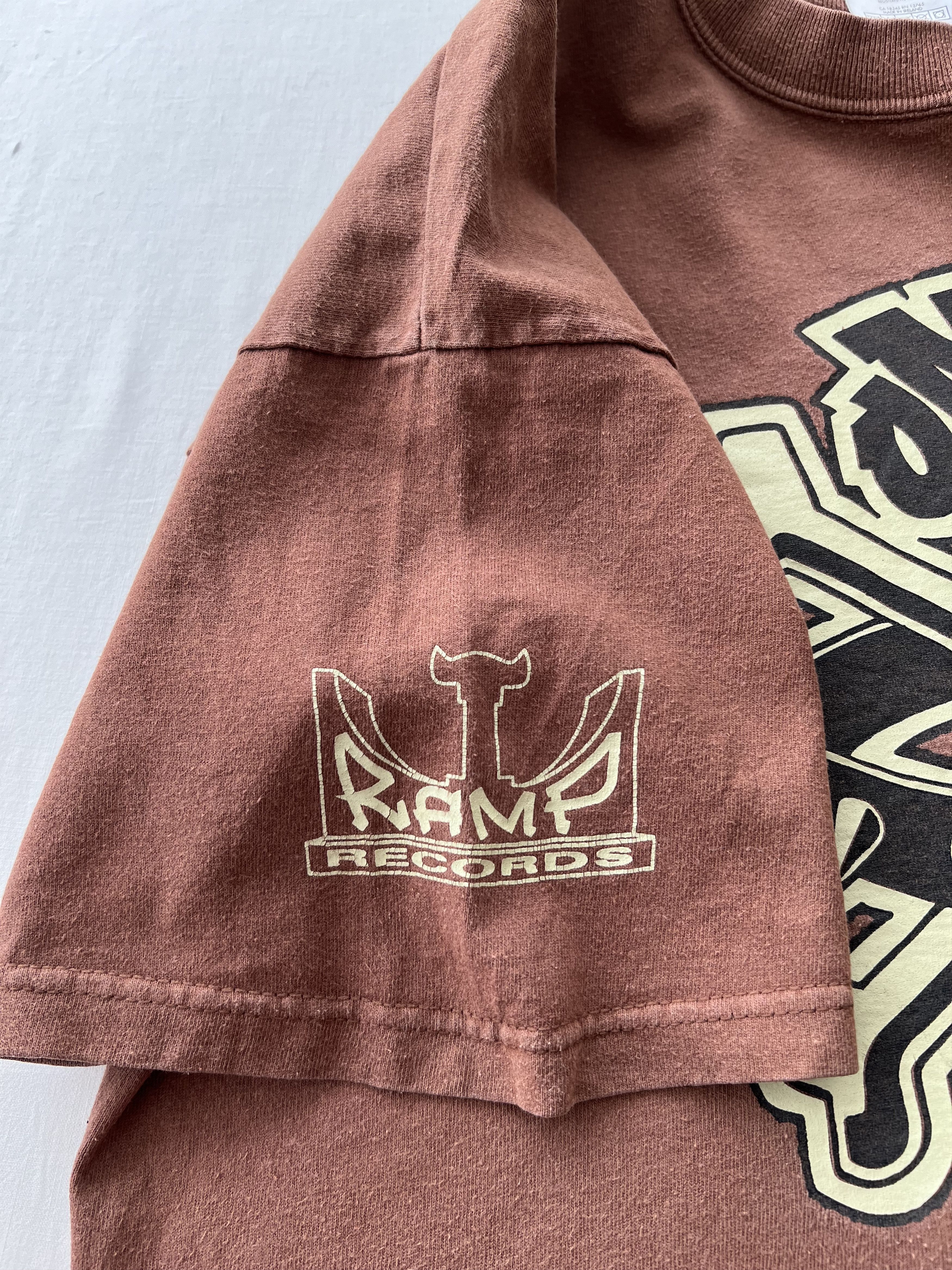 Band Tees Vintage 90s De Onderhonden Ramp Records Rap Band T-shirt Size US XL / EU 56 / 4 - 7 Thumbnail