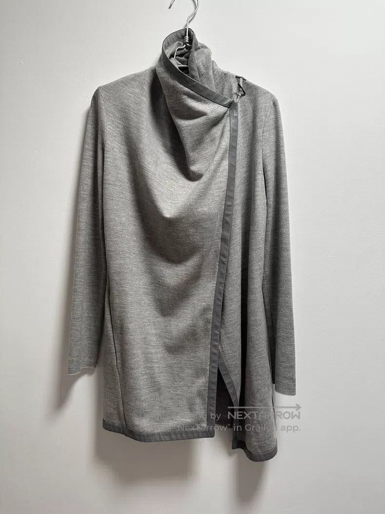 Helmut Lang Helmut Lang Grey Leather Edged Cardigan Size XS / US 0-2 / IT 36-38 - 1 Thumbnail