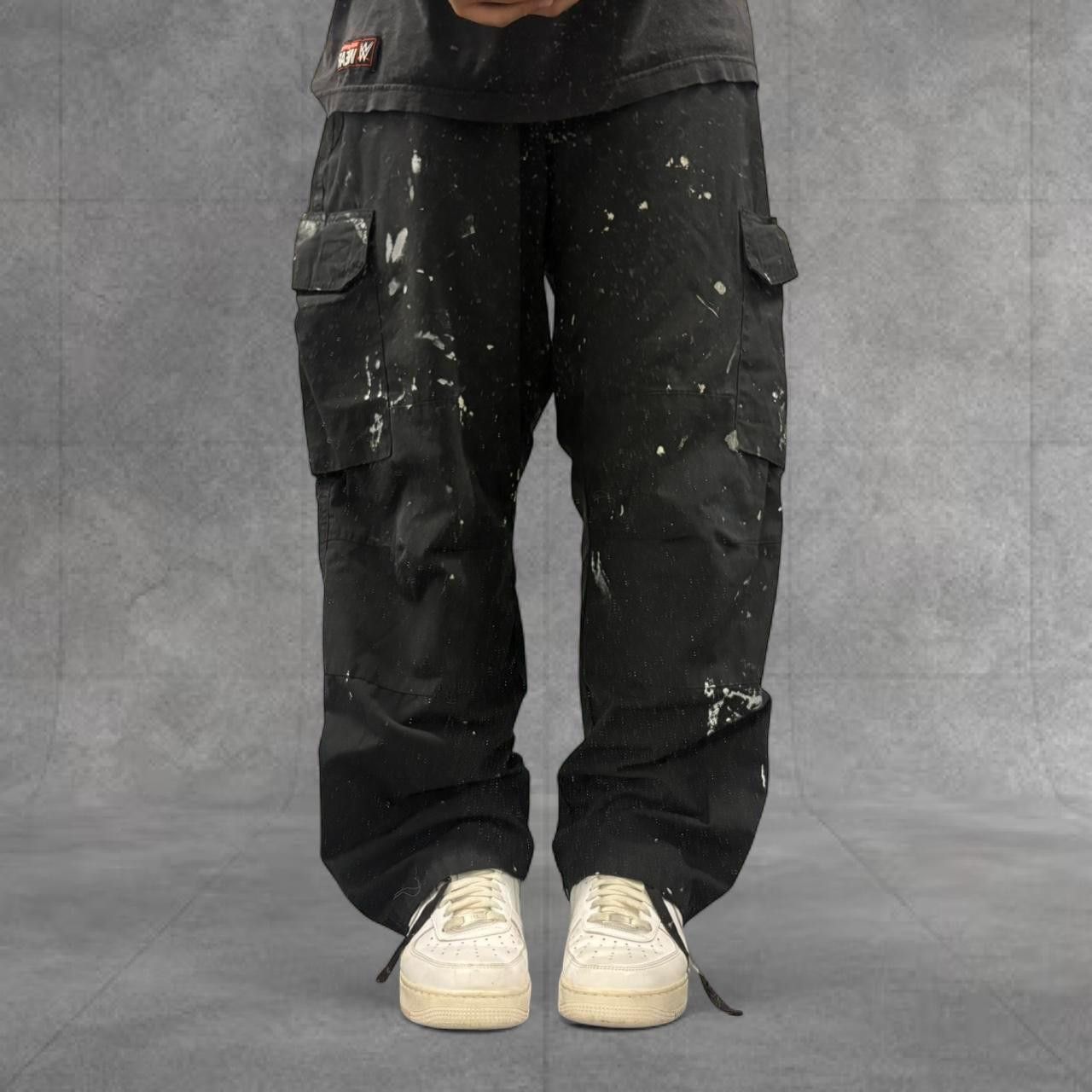 Vintage Crazy Vintage Y2K 2000s Baggy Black Paint Splatter Streetwear Style Grunge Cargo Pants! Size US 36 / EU 52 - 1 Thumbnail