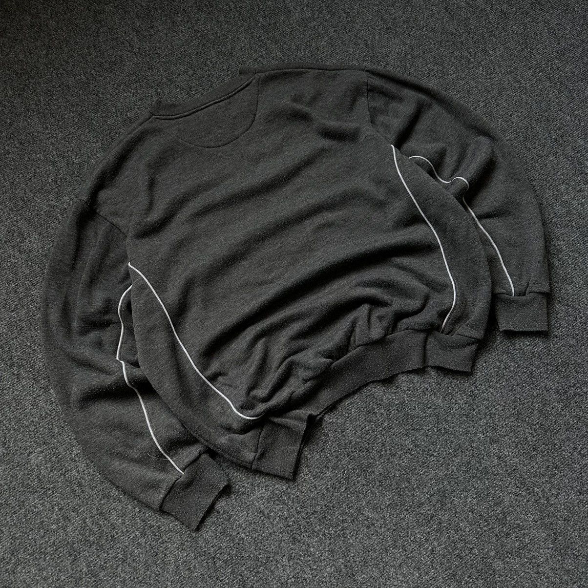 If Six Was Nine VTG Umbro Sweatshirt Small Logo Size L Y2K 00s USA Hype Tren Size US L / EU 52-54 / 3 - 4 Thumbnail