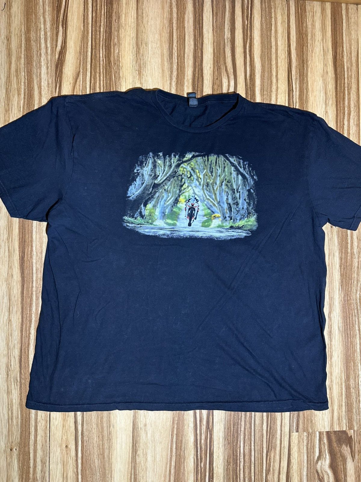Other Racing Motorcycle with forest background gildan Tshirt Size US XXL / EU 58 / 5 - 2 Thumbnail