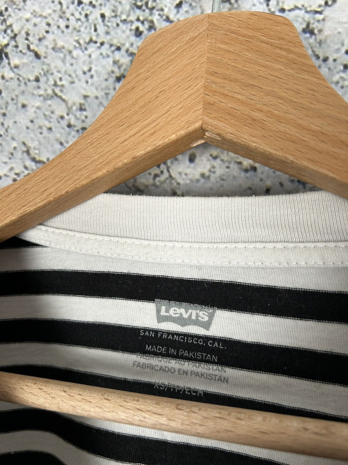 Levi's Levis Stripped Longsleeve Streetwear Hype Skate Rock Punk Size US XS / EU 42 / 0 - 4 Thumbnail