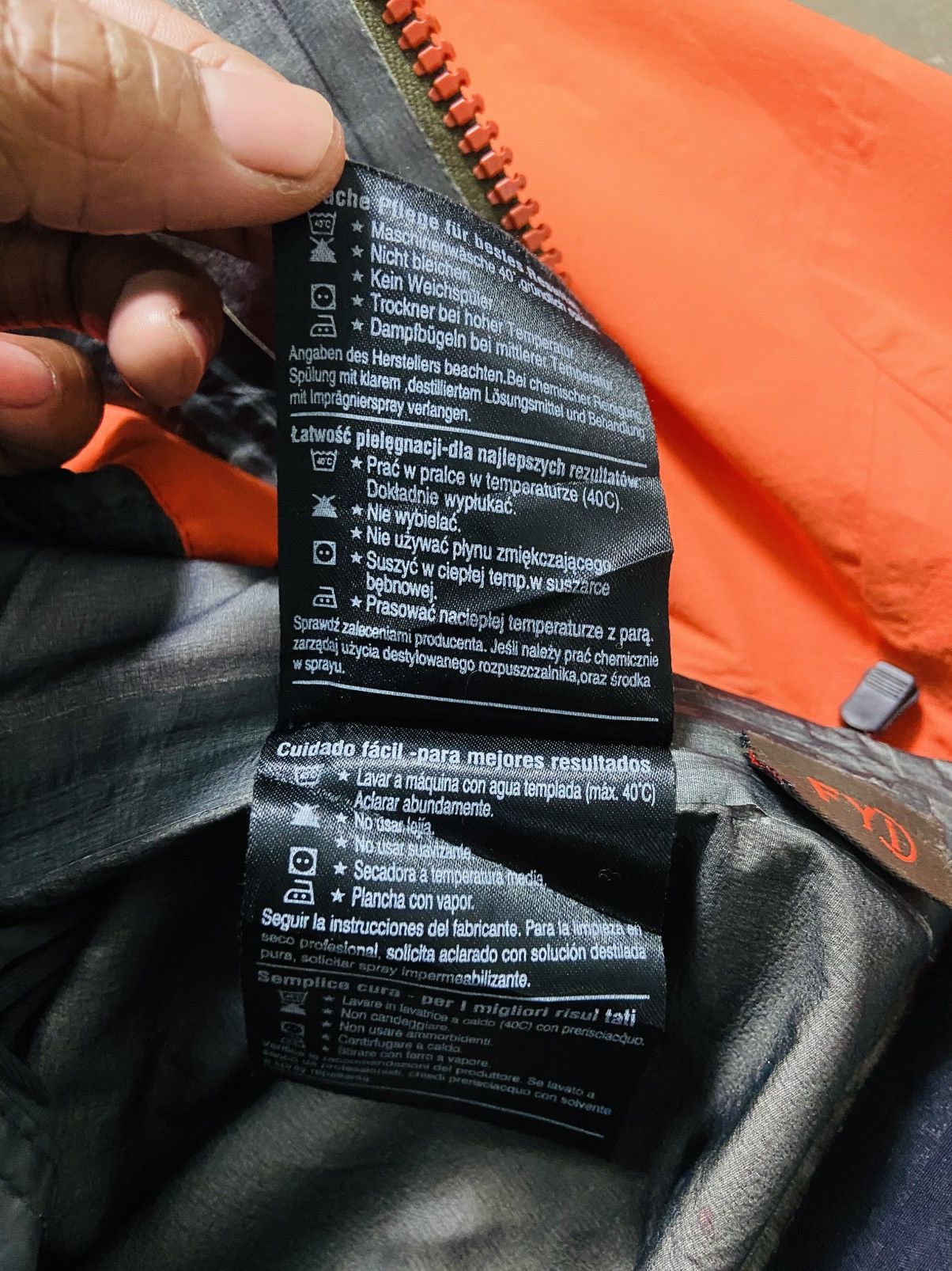 Burton 🔥🔥 Burton AK 3L Hover Gore-Tex Jacket - Men Size US L / EU 52-54 / 3 - 22 Thumbnail